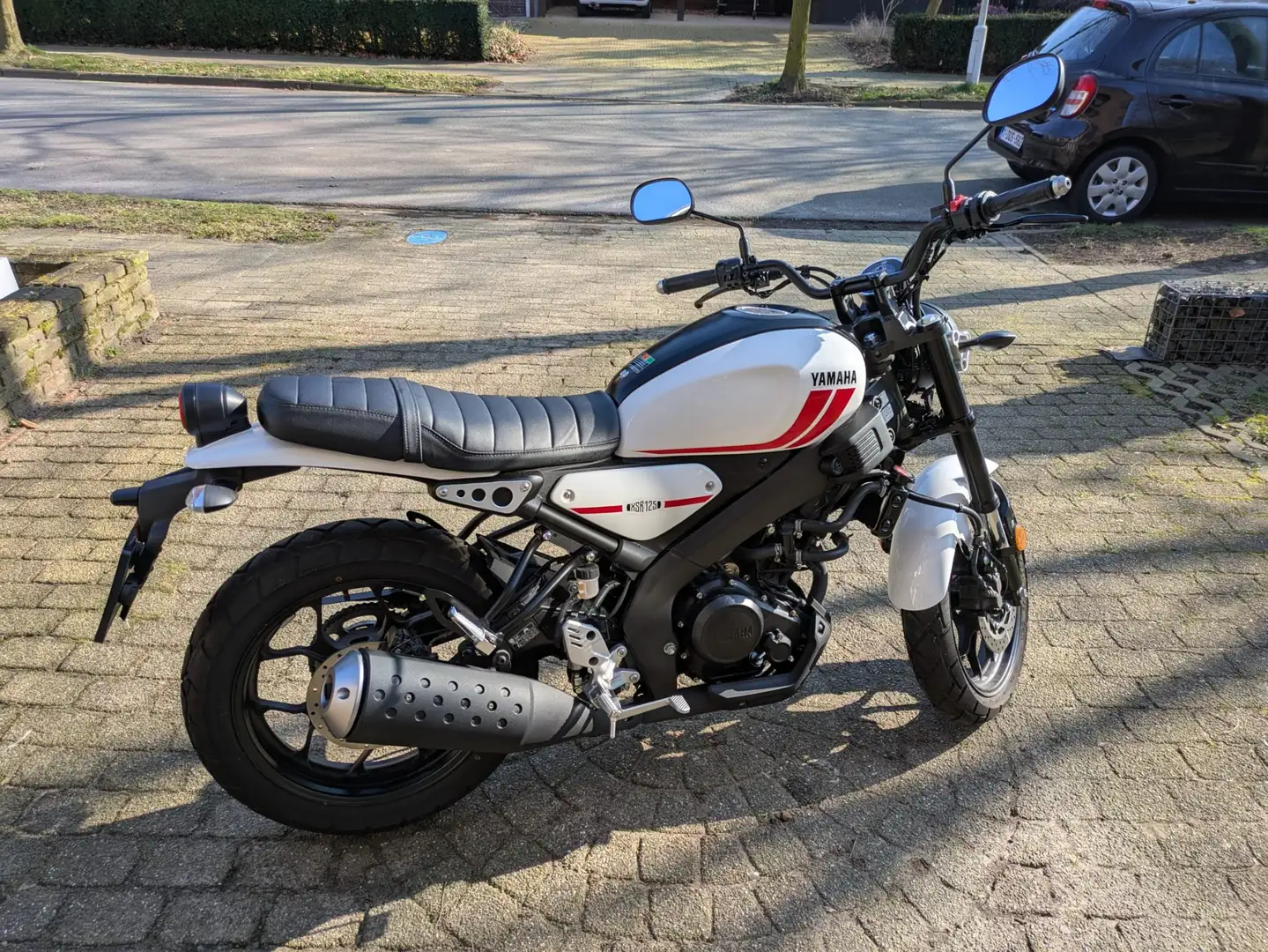 Yamaha XSR 125 Alb - 2