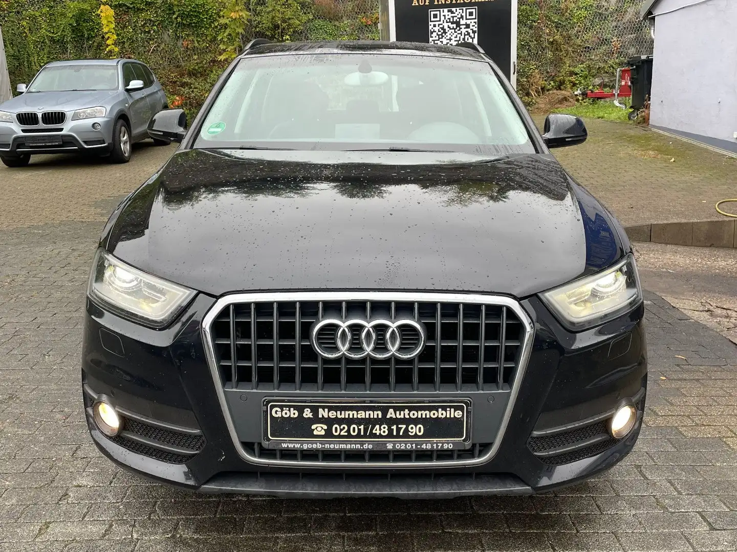 Audi Q3 2.0 TDI Navi Xenon Panorama AHK Schwarz - 2