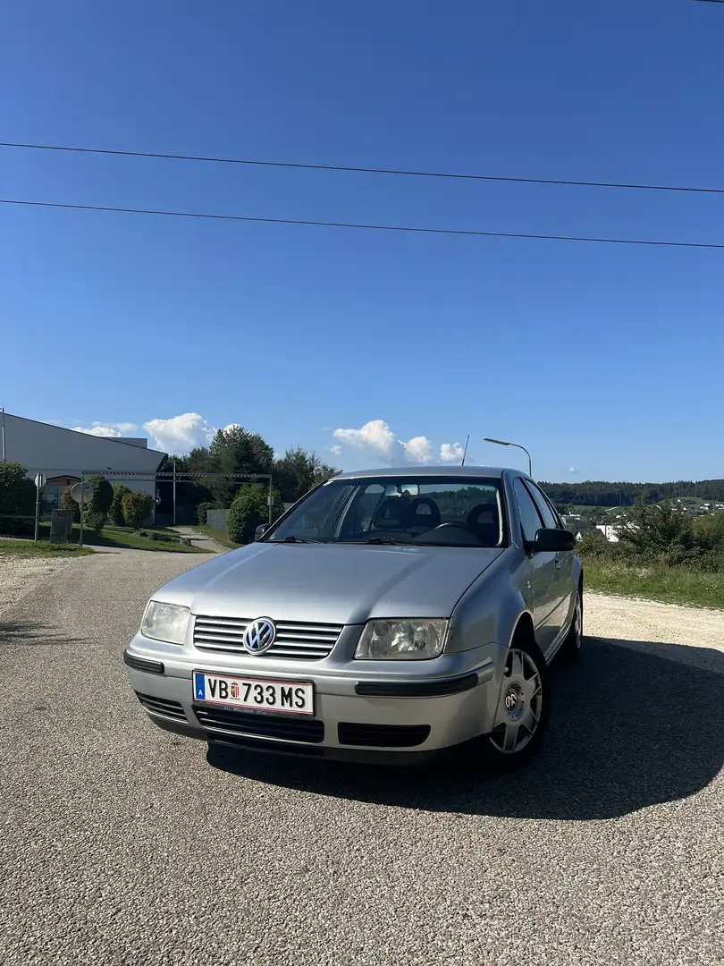 Volkswagen Bora 1.9 TDI - 1