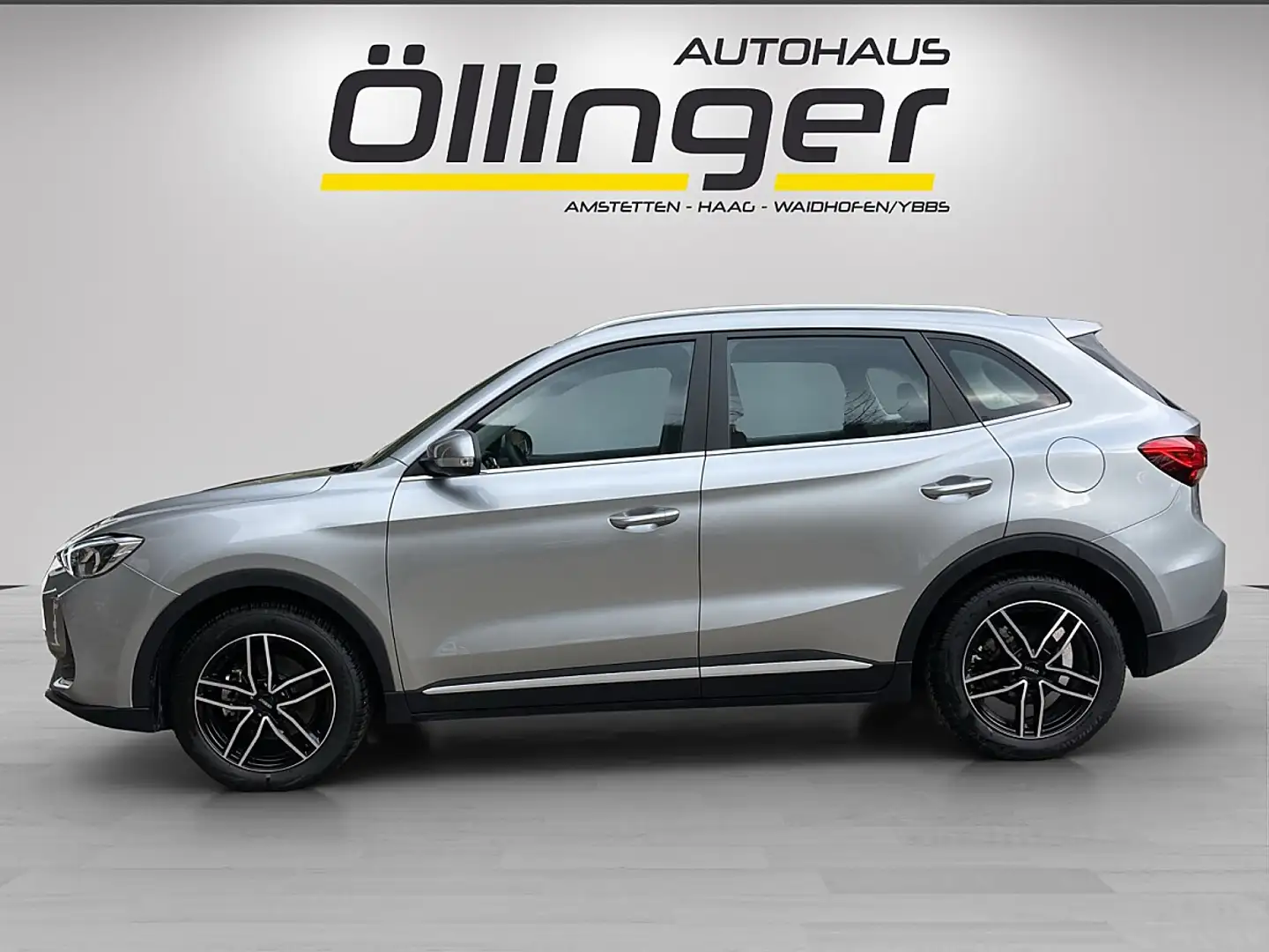MG ZS 1.5 Hybrid+ Comfort Silber - 2