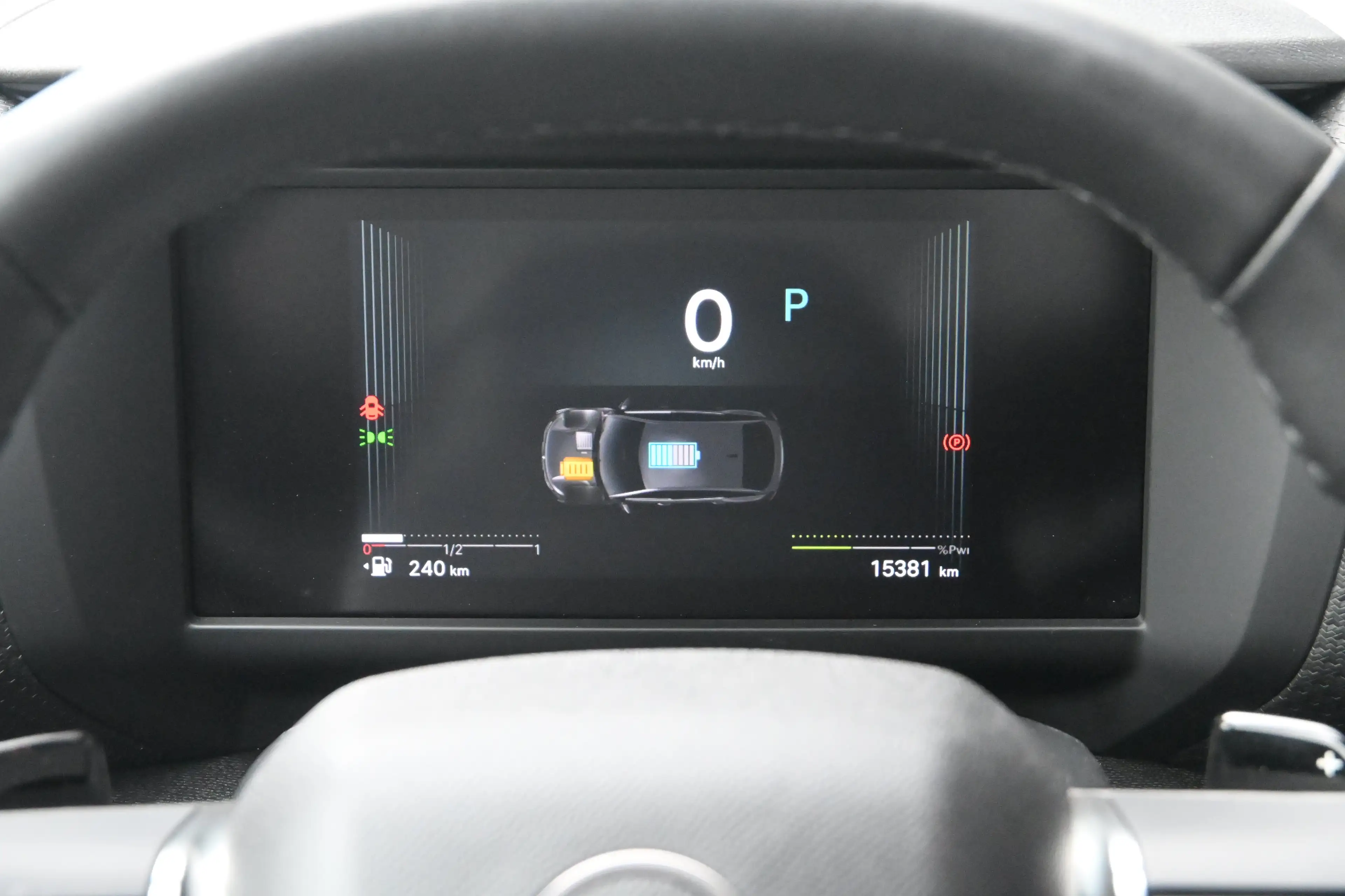 Citroen C4 1.2 Hybrid 136 Max | Adaptive Cruise Control | HUD — photo 15