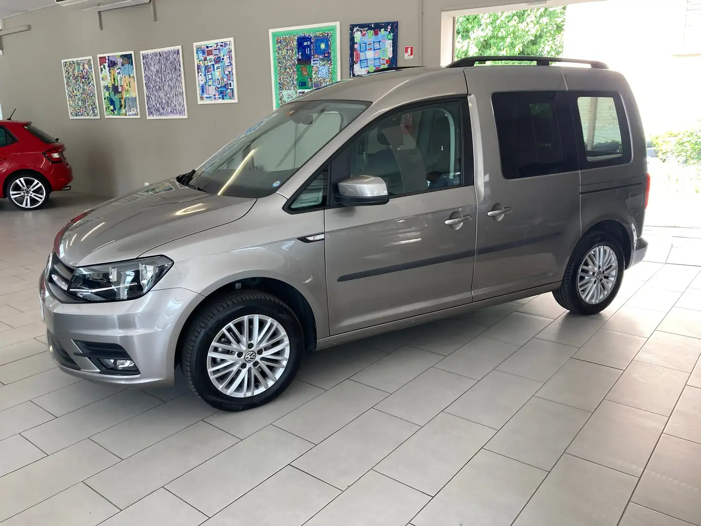 Volkswagen Caddy 2000 TDI CONFORTLINE SPACE DSG 102CV N1 Grau - 1
