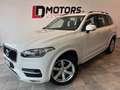 Volvo XC90 D5 AWD Geartronic Momentum Weiß - thumbnail 1