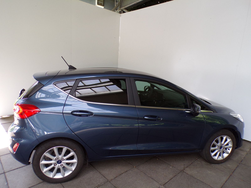 Ford Fiesta FIESTA 1.0 ECOBOOST TITANIUM SITZHZG — photo 9