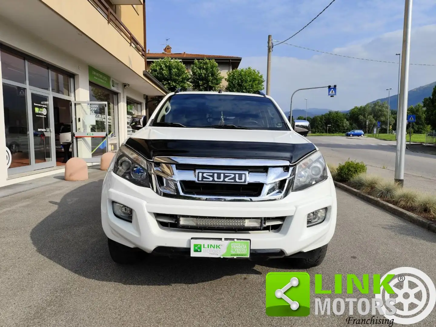Isuzu D-Max 2.5 Crew Cab Quasar 4WD GARANZIA INCLUSA Alb - 2