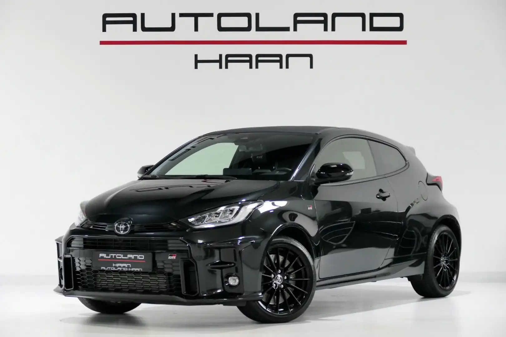Toyota Yaris GR 1.6 Turbo *Sitzheizung*Kamera*LED*4x4* Noir - 1