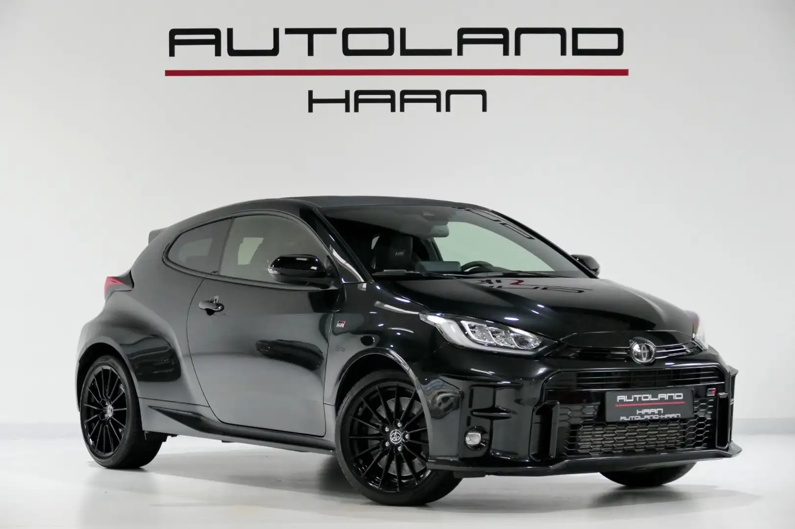 Toyota Yaris GR 1.6 Turbo *Sitzheizung*Kamera*LED*4x4* Noir - 2