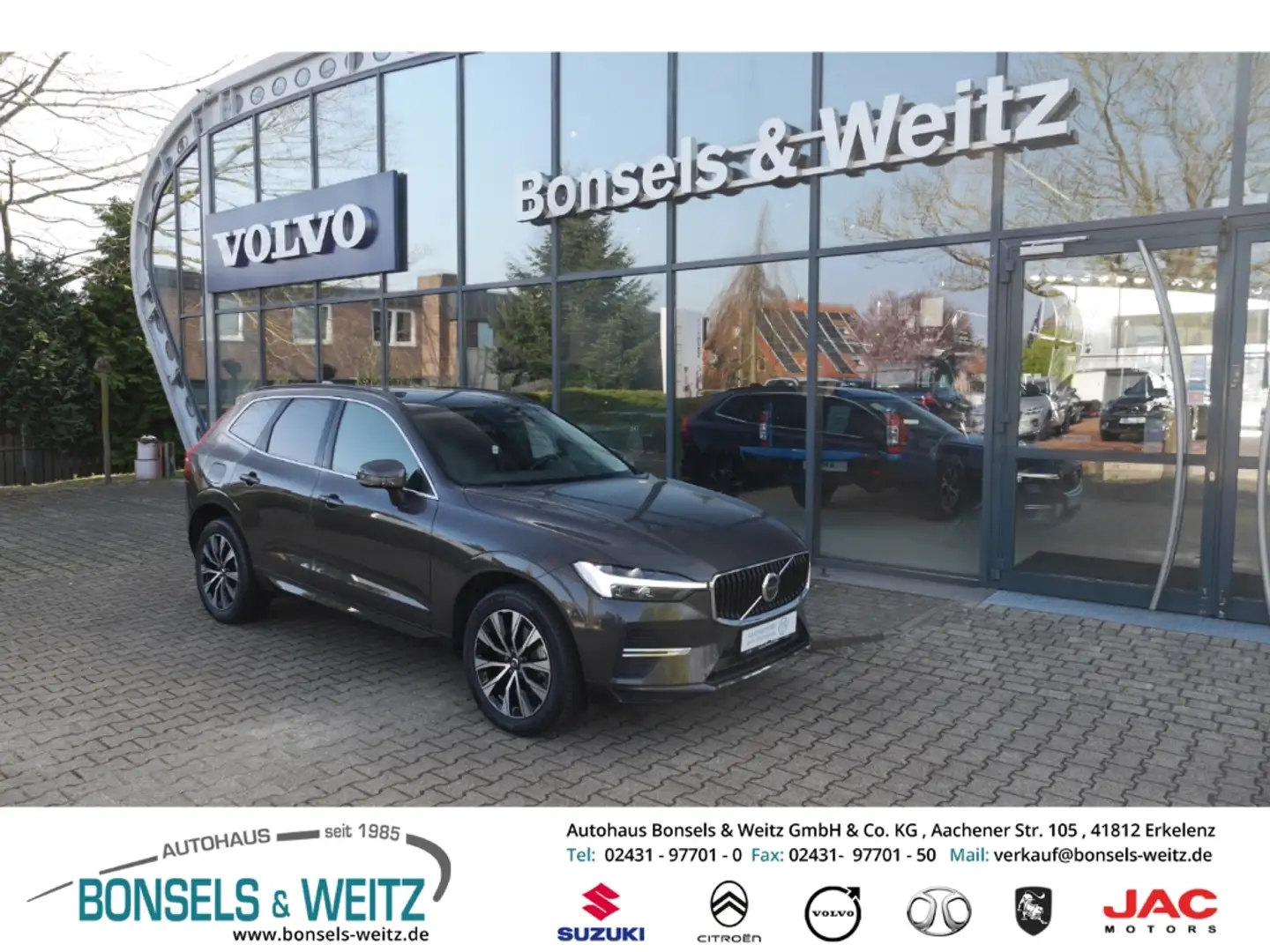 Volvo XC60 2WD EU6d B4 DIESEL CORE AUTOMATIK Navi Digitales C Gris - 1