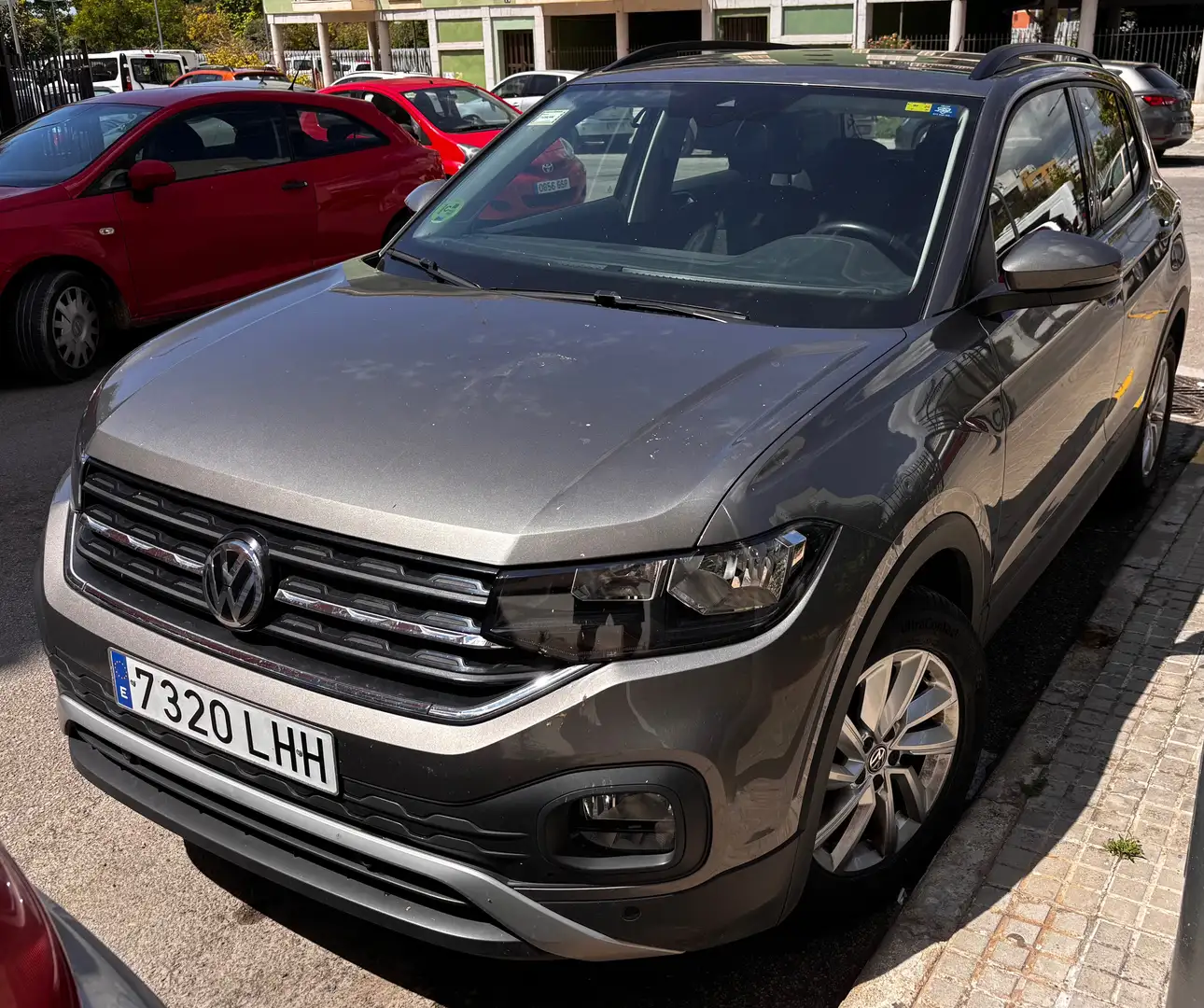 Volkswagen T-Cross T-Cross 1.0 TSI Advance DSG7 85kW Advance Gris - 1
