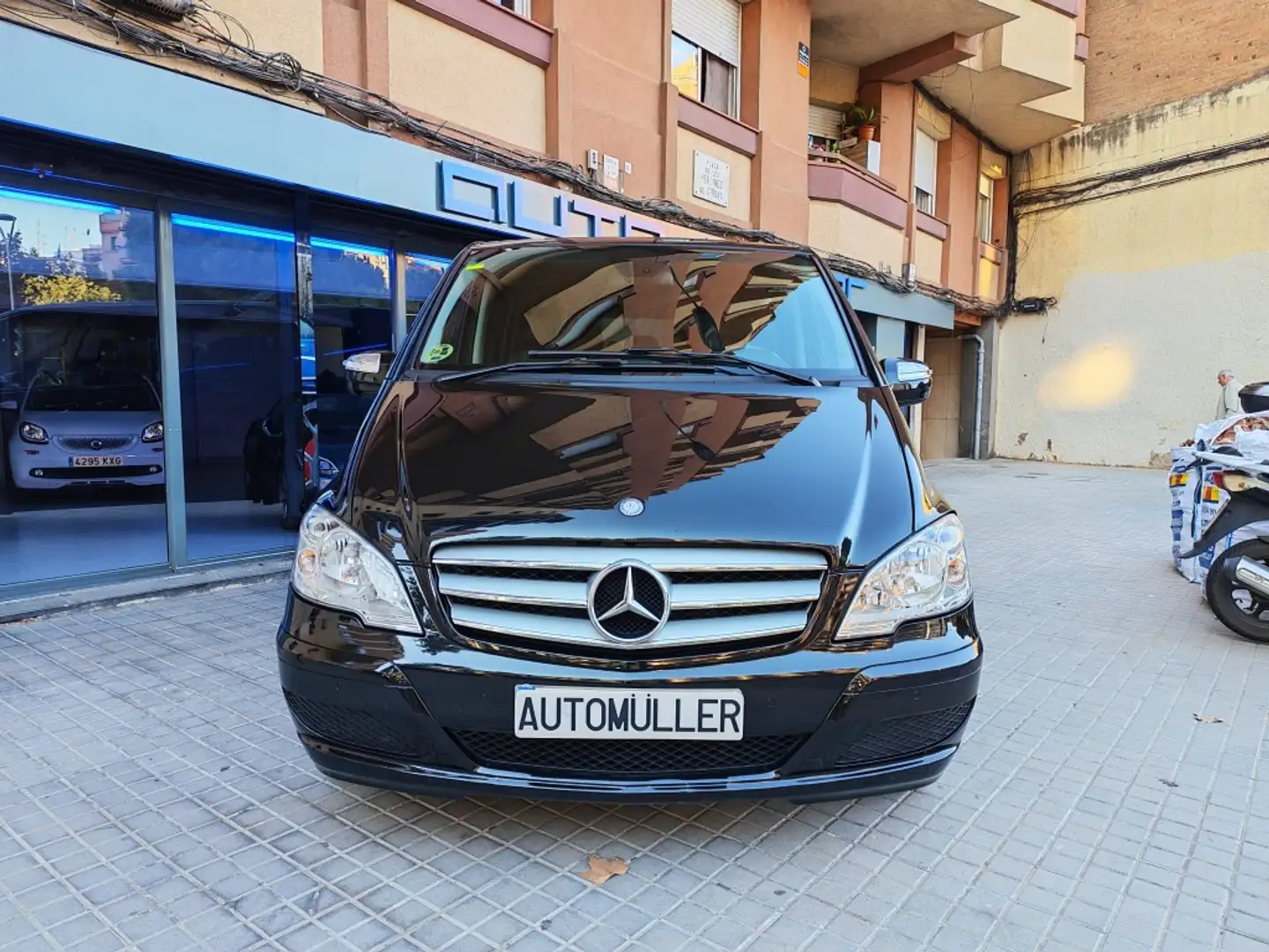Mercedes-Benz Viano 2.2CDI Trend Extralargo 4M Aut. Negro - 2