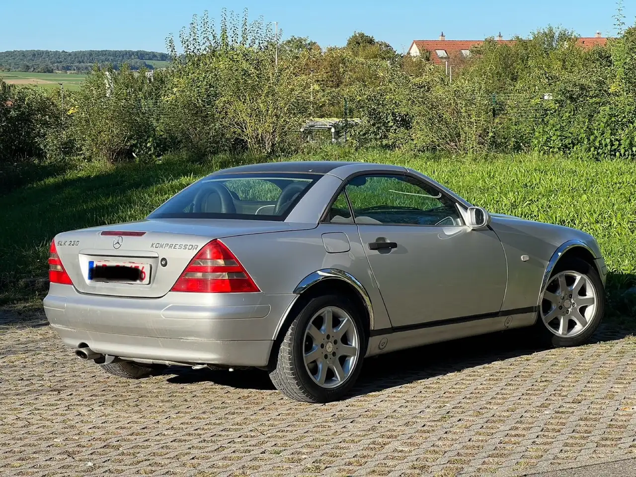 Mercedes-Benz SLK 230