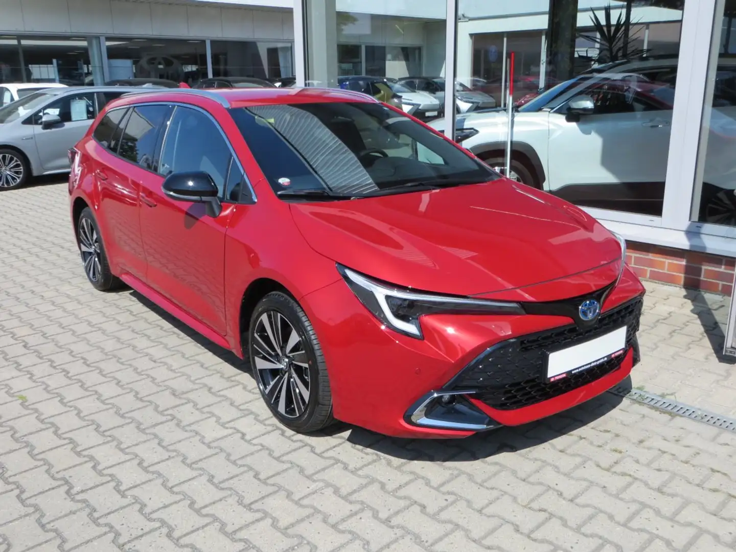 Toyota Corolla 2.0 Hybrid Teamplayer 2025 (EURO 6e) Rot - 2