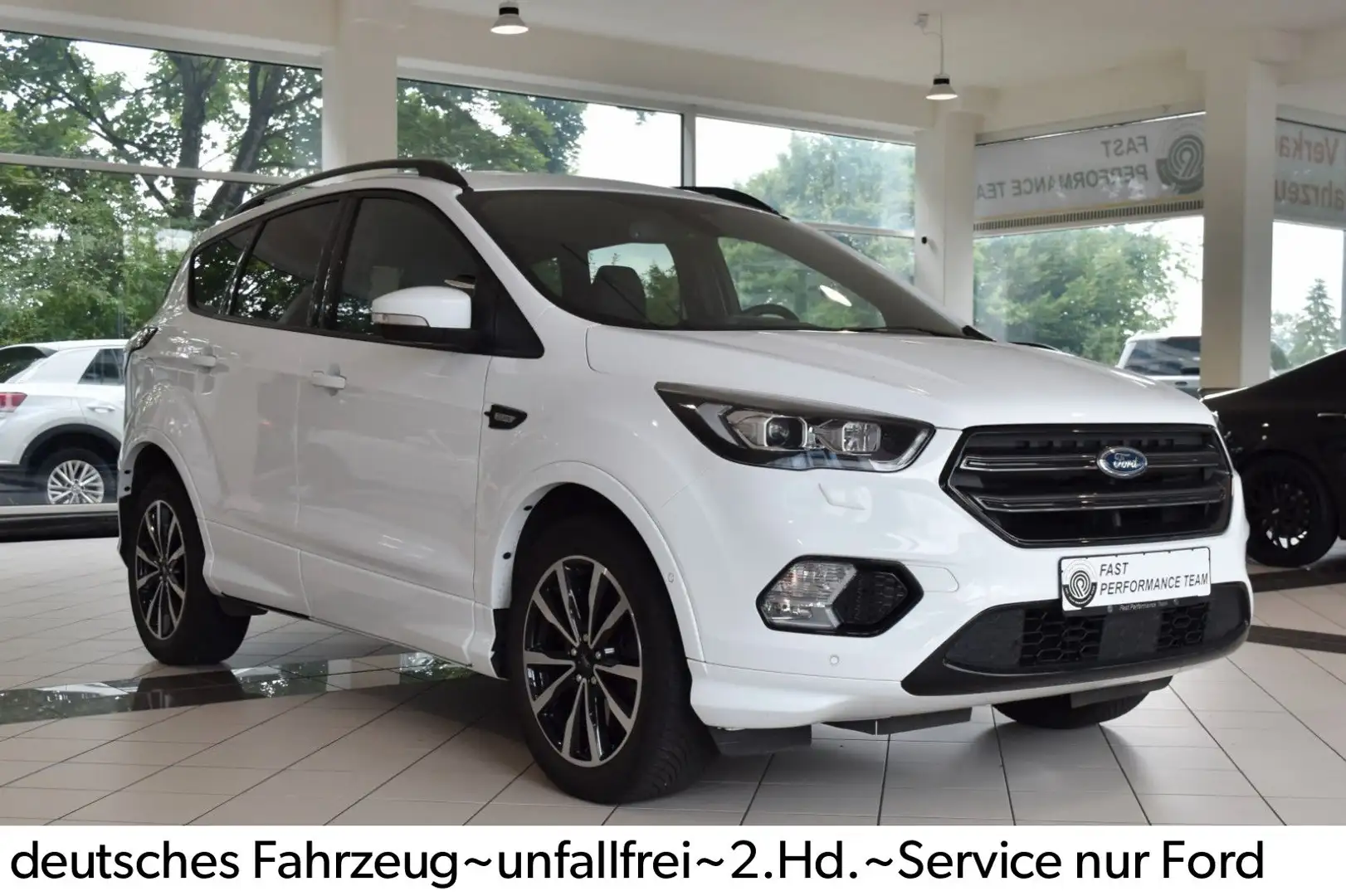 Ford Kuga 1.5 ST-Line~4x4~Automatik~Navi~Kamera~Apple Weiß - 2