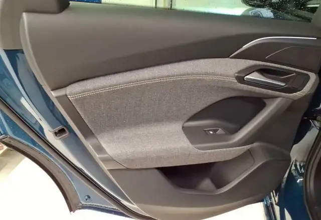 Audi A6 E-Tron view 6
