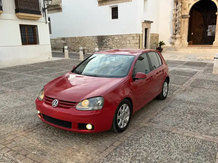 Volkswagen Golf V 1.9 TDI HIGHLINE BLUEMOTION 3p 2003
