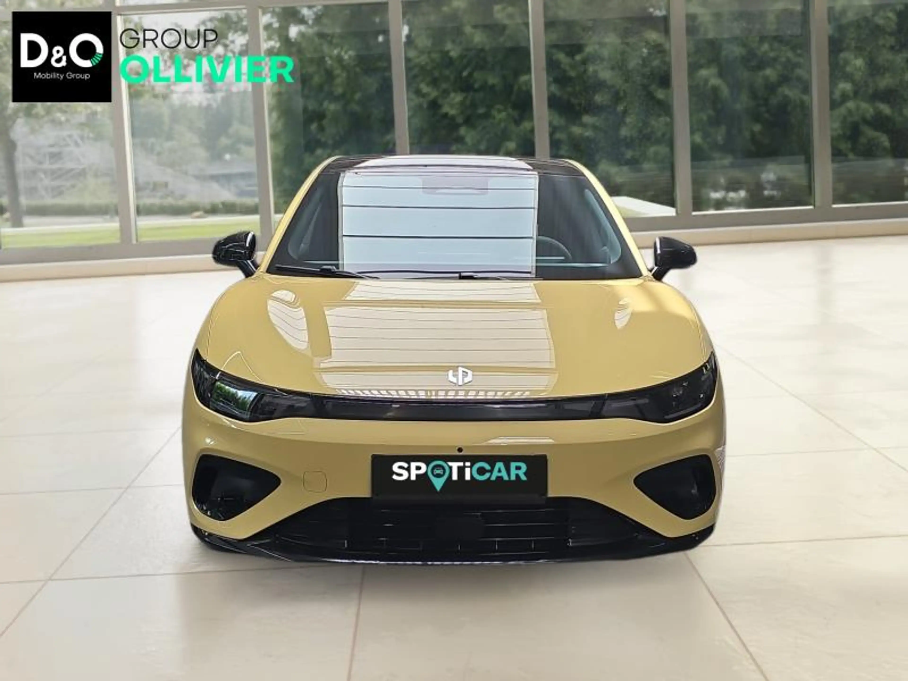 Leapmotor B05 Design Promax — photo 8