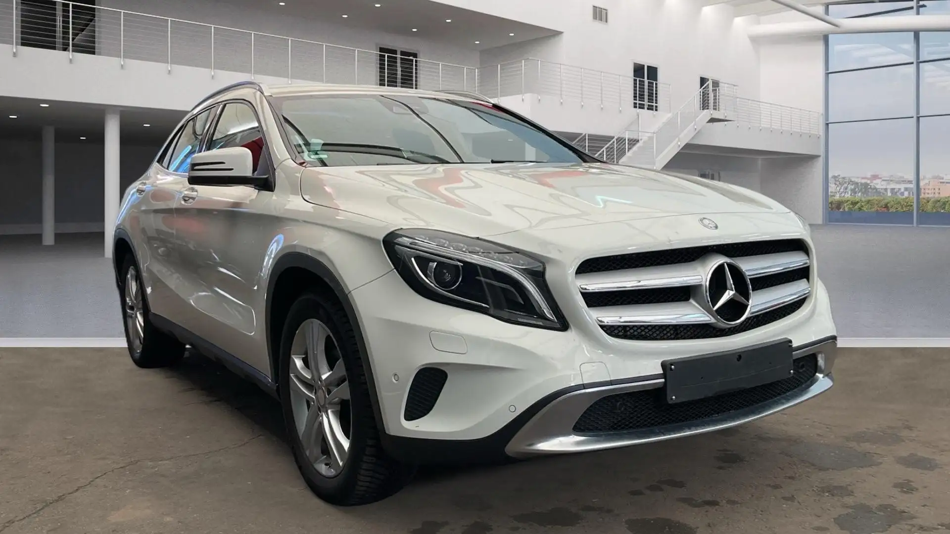Mercedes-Benz GLA 200 GLA 200 d 4Matic *Automatik*Bi-Xenon*AHK* Blanc - 1