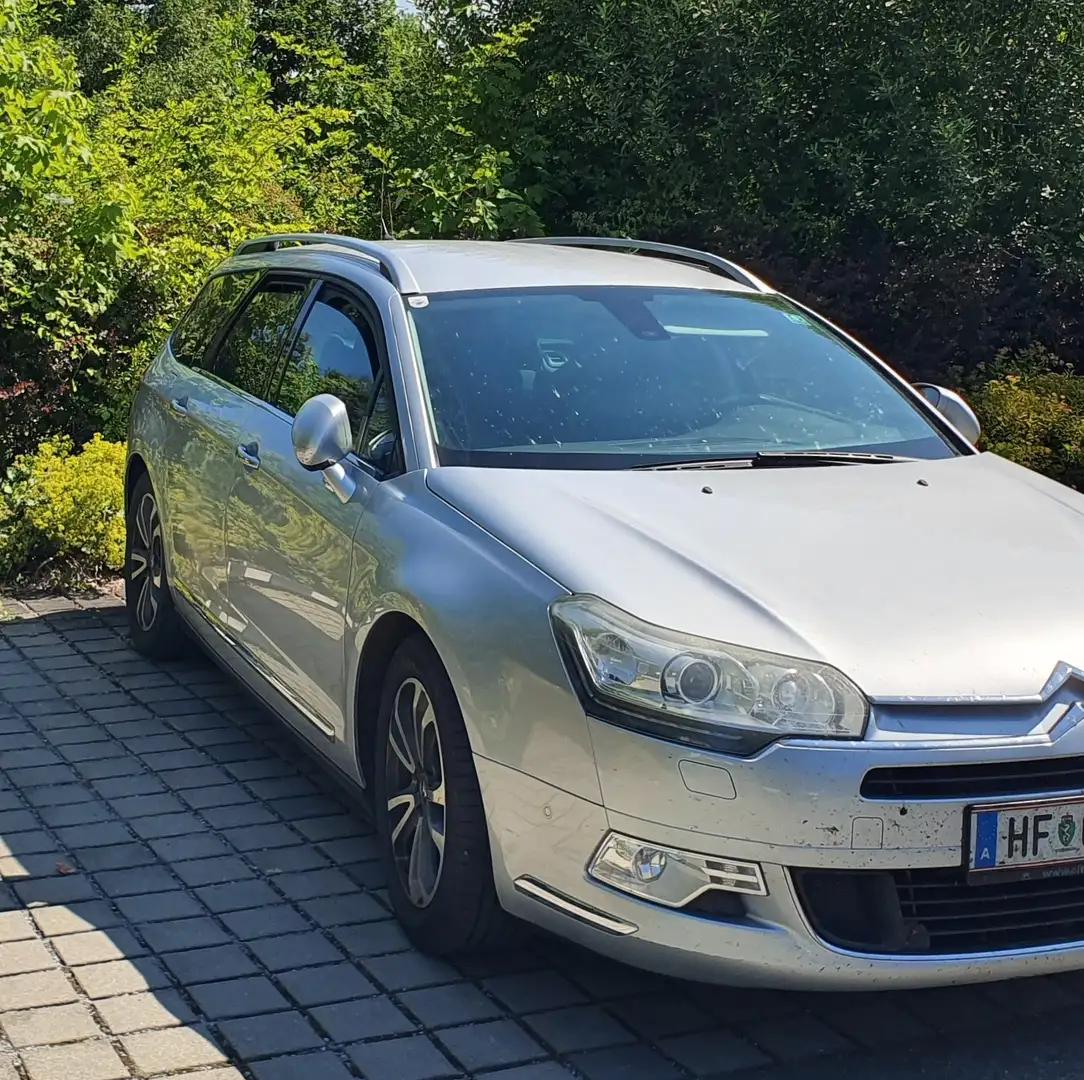 Citroen C5 Tourer 2,0 HDi FAP Exclusive - 2