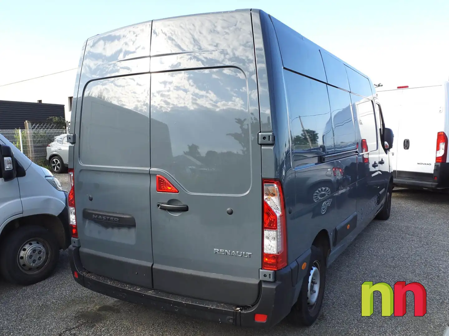 Renault Master Fg.DCb. Blue dCi L3H2 3500 T 99kW Gris - 2