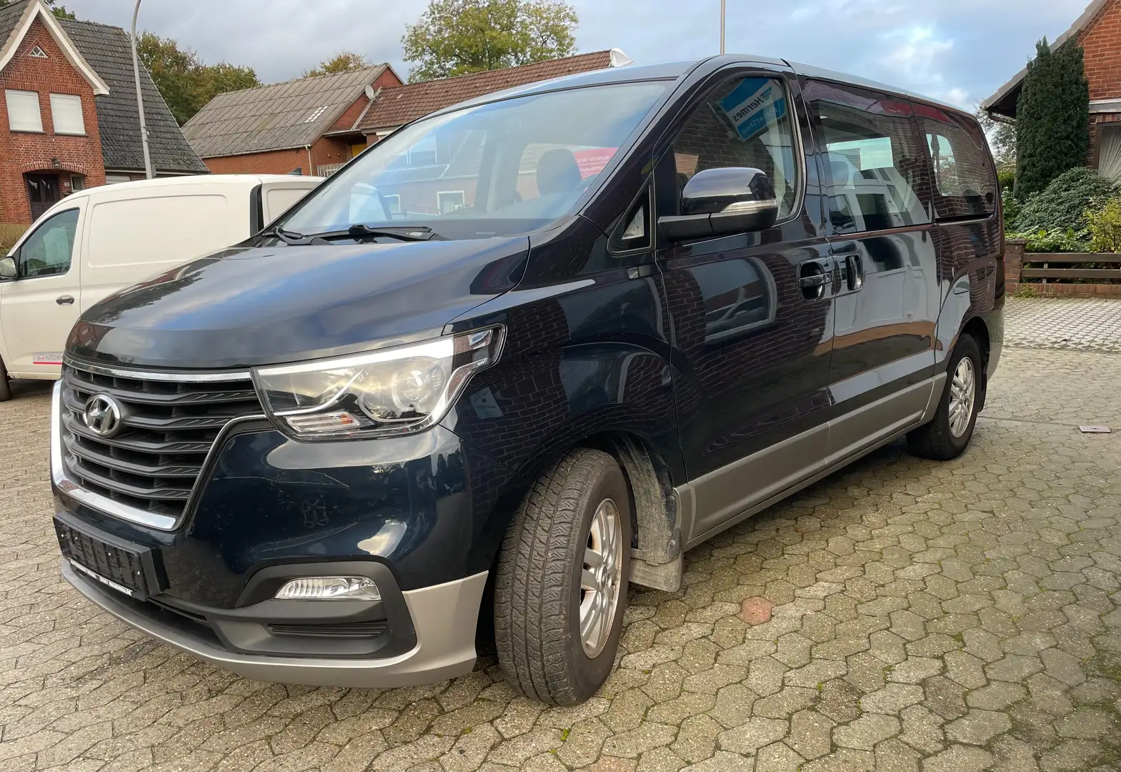 Hyundai H-1 Bus Heckklappe, hinten re+li Flügeltüren Blau - 2