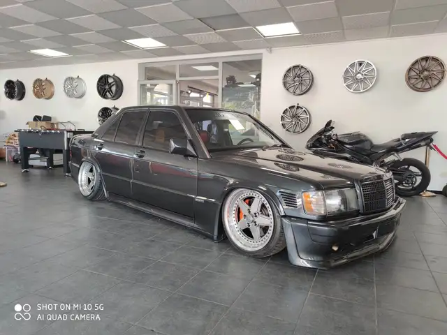 Mercedes-Benz 190 E2.6 *3.0L M103 Motor mit 9tkm*Absolutes Unikat*