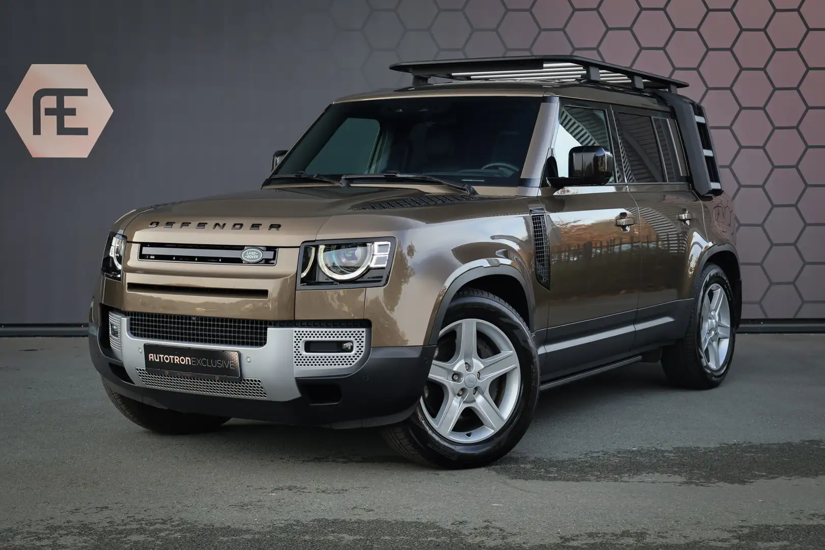 Land Rover Defender 110 P400e 110 SE | ADAPTIVE CRUISE | BLACK PACK | Braun - 1