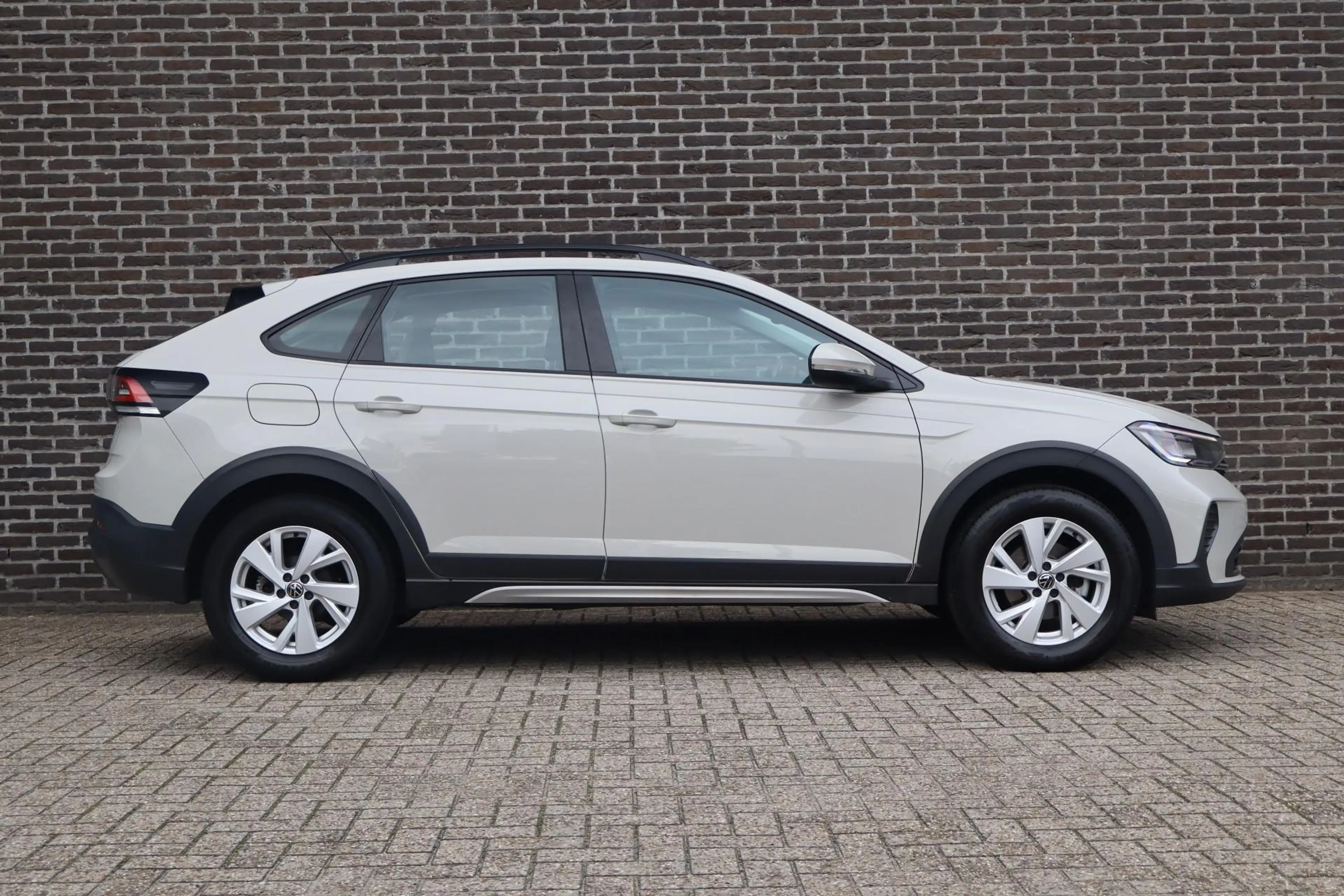 Volkswagen Taigo 1.0 TSI 110pk DSG Life | Achteruitrijcamera | Adap — photo 3