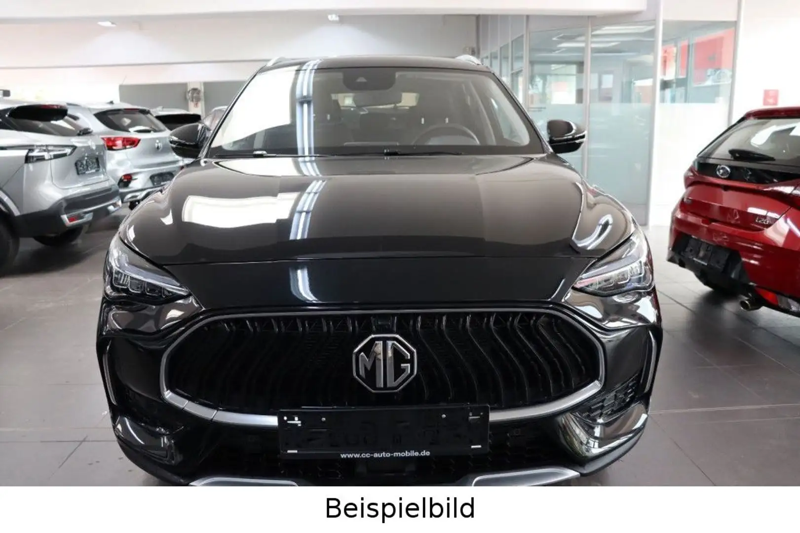 MG HS 1.5 Luxury MY23 Pano ACC LED SHZ 360° Zwart - 2