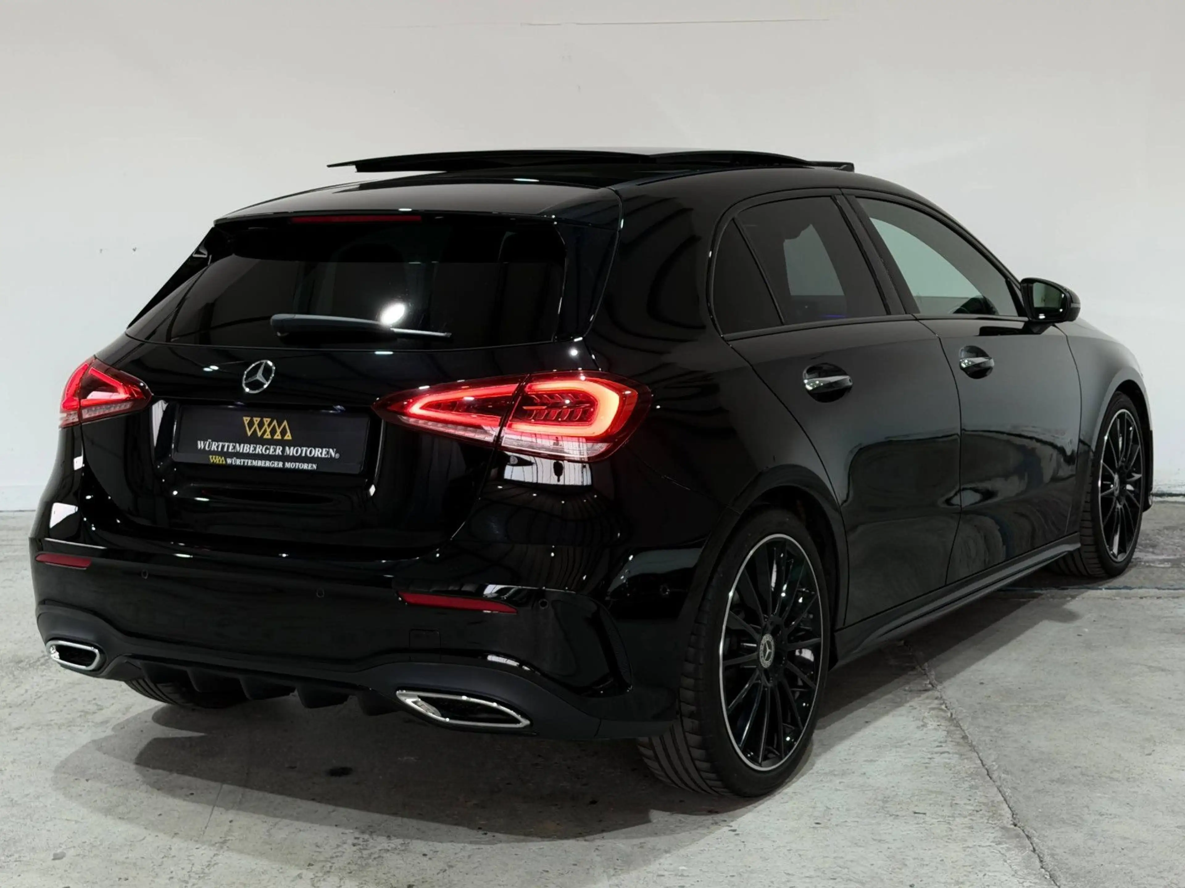 Mercedes-Benz A 220 A220d 4Matic*AMG*PANO*360°*MEMORY*NIGHT* — photo 5