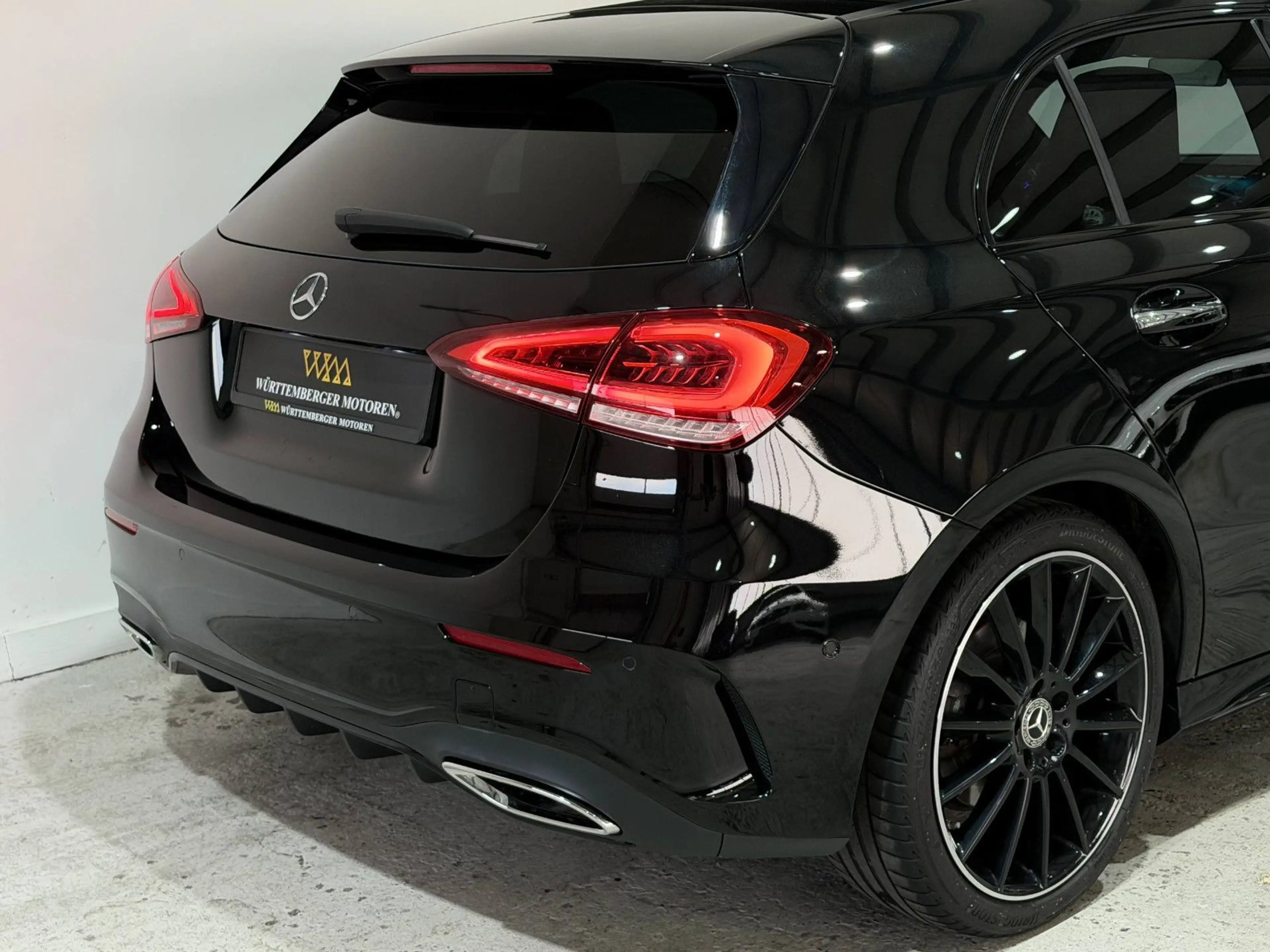 Mercedes-Benz A 220 A220d 4Matic*AMG*PANO*360°*MEMORY*NIGHT* — photo 14
