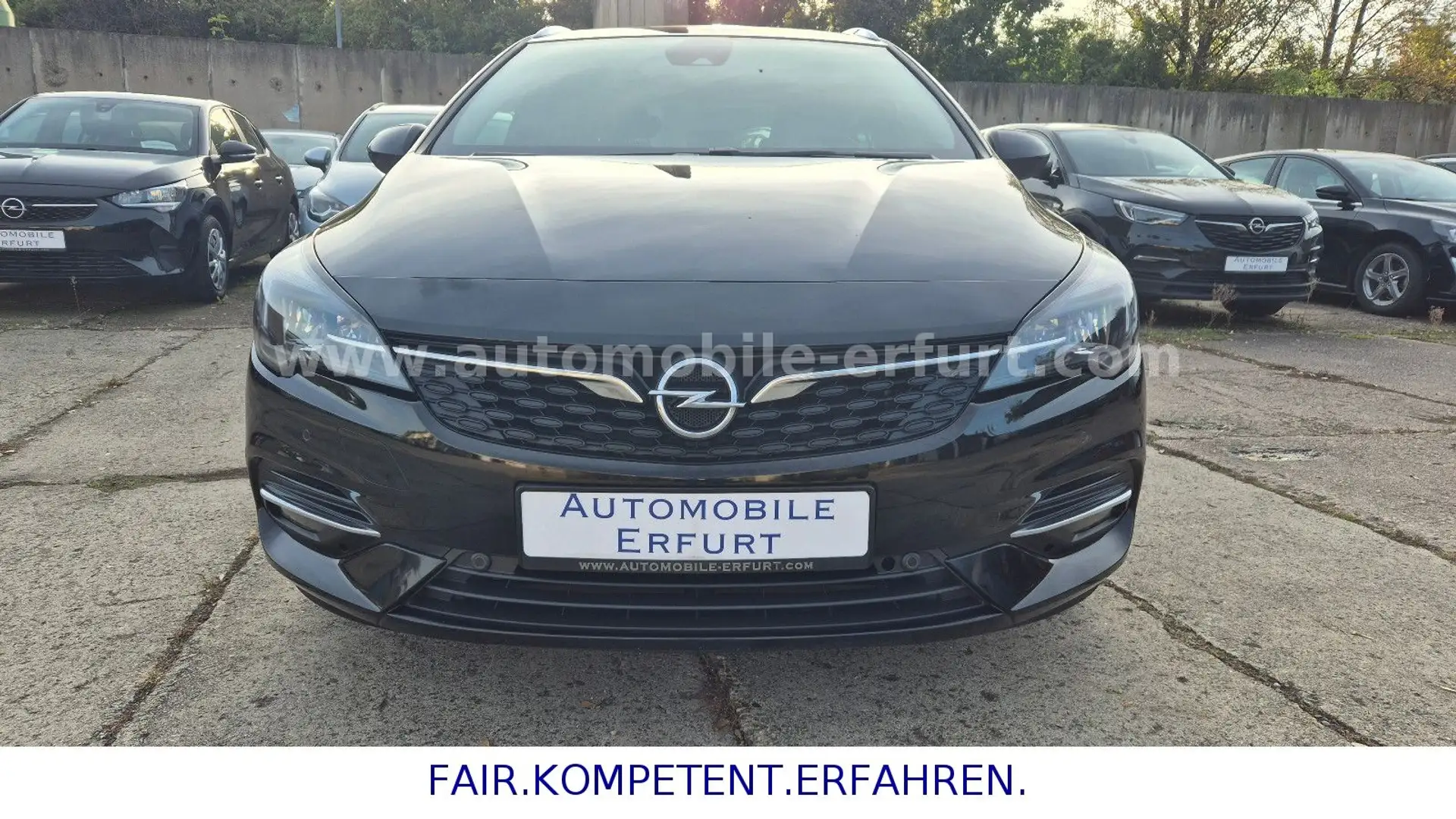 Opel Astra K Sports Tourer Elegance*LEDER*NAVI*LED* Noir - 2