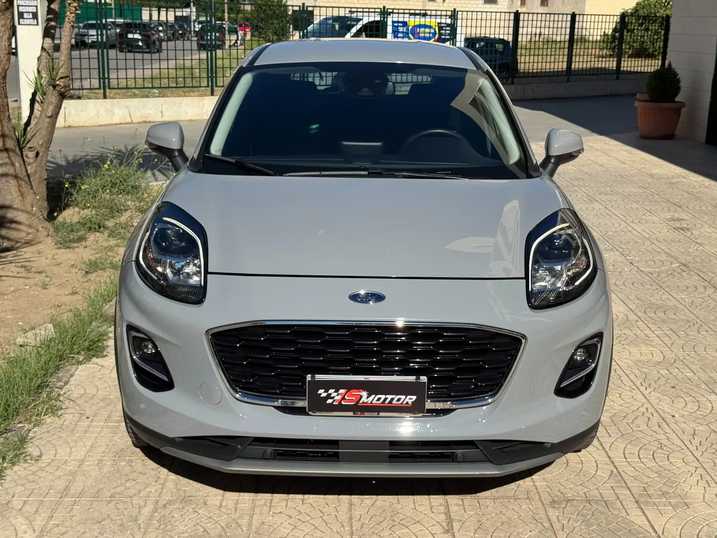 Ford Puma 1.0 ecoboost Hybrid Titanium X S&S 125 cv Grigio - 2