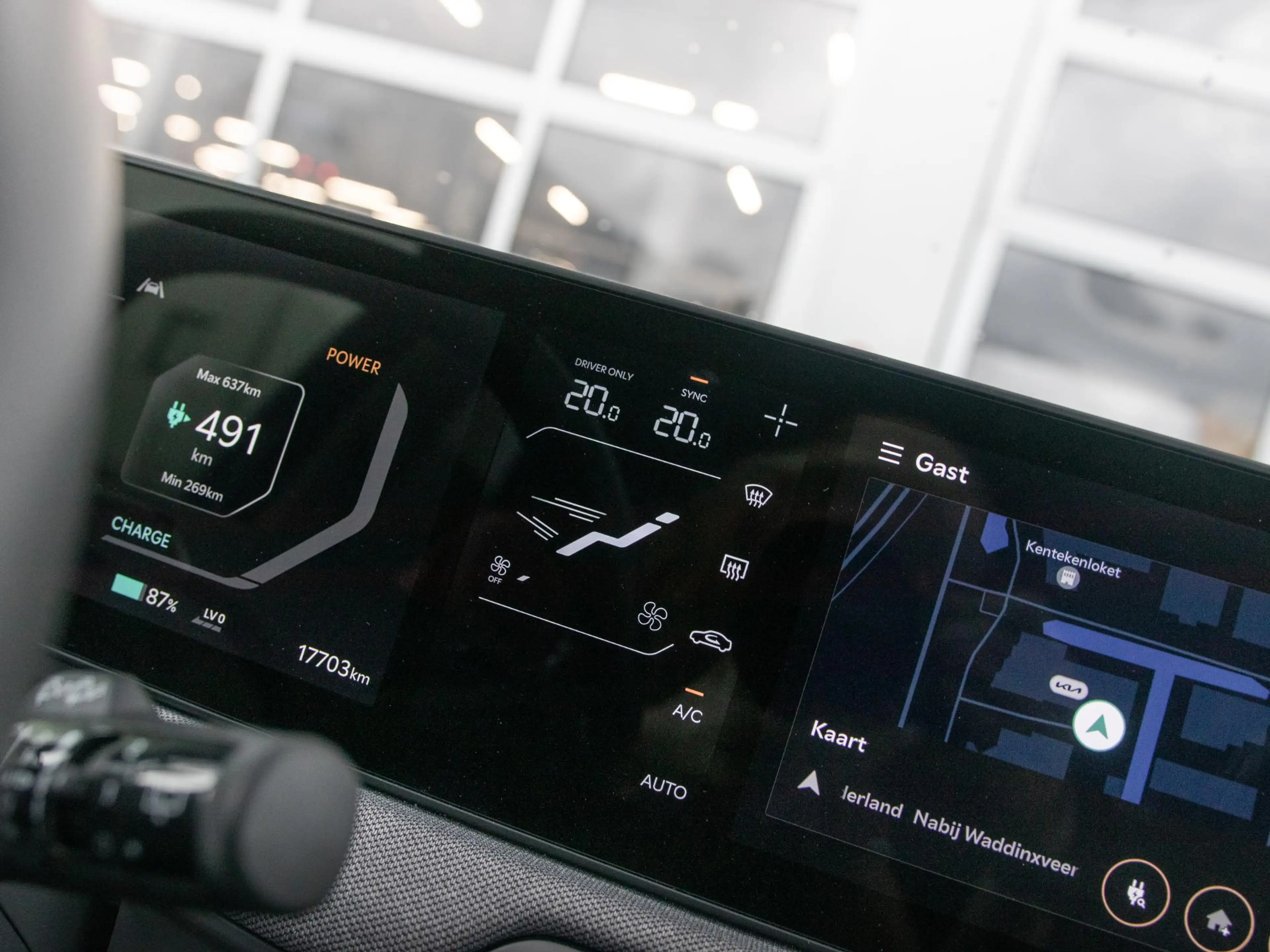 Kia EV3 Plus Advanced 81.4 kWh l Long range l Schuifkantel — photo 13
