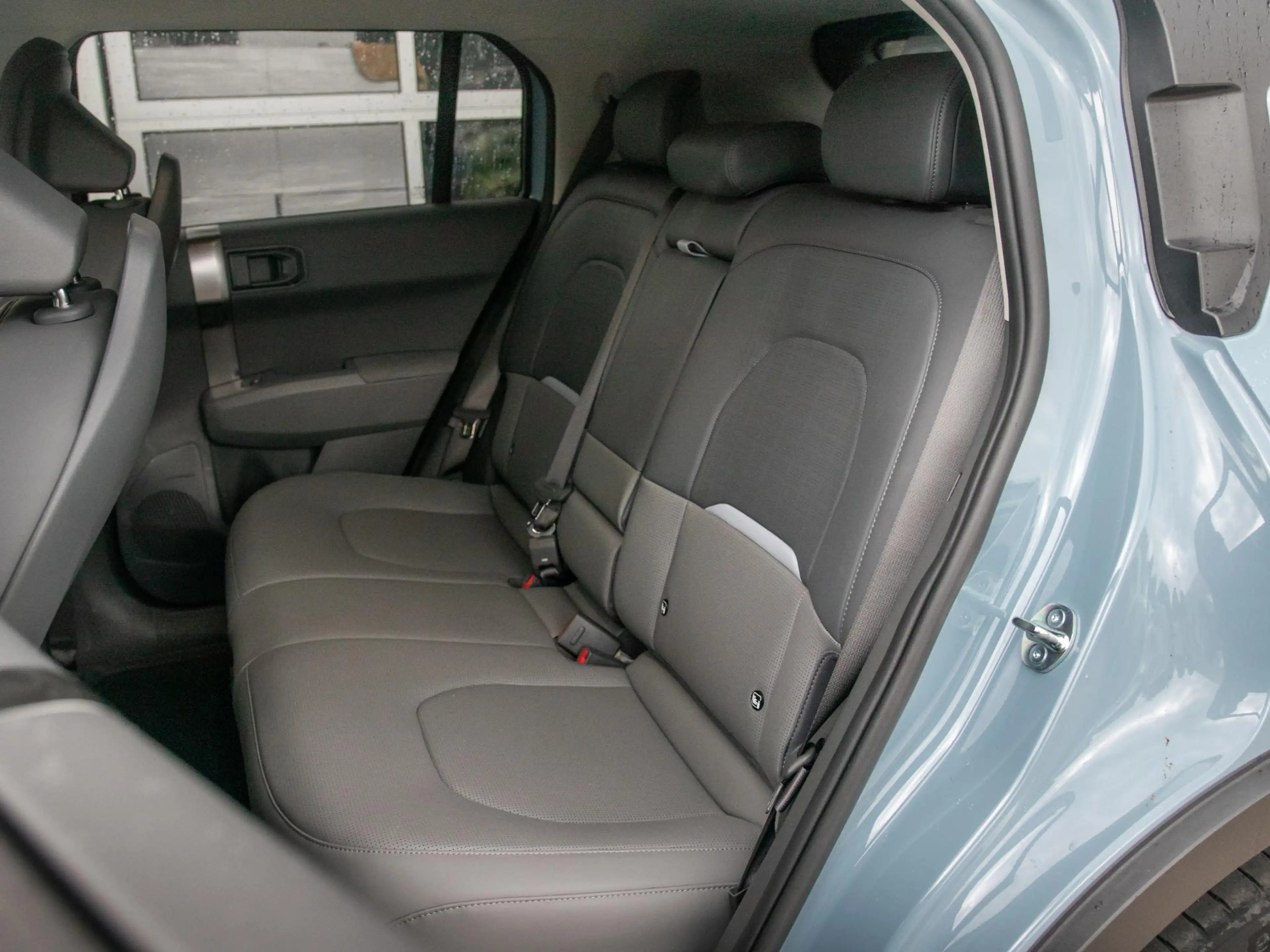 Kia EV3 Plus Advanced 81.4 kWh l Long range l Schuifkantel — photo 11