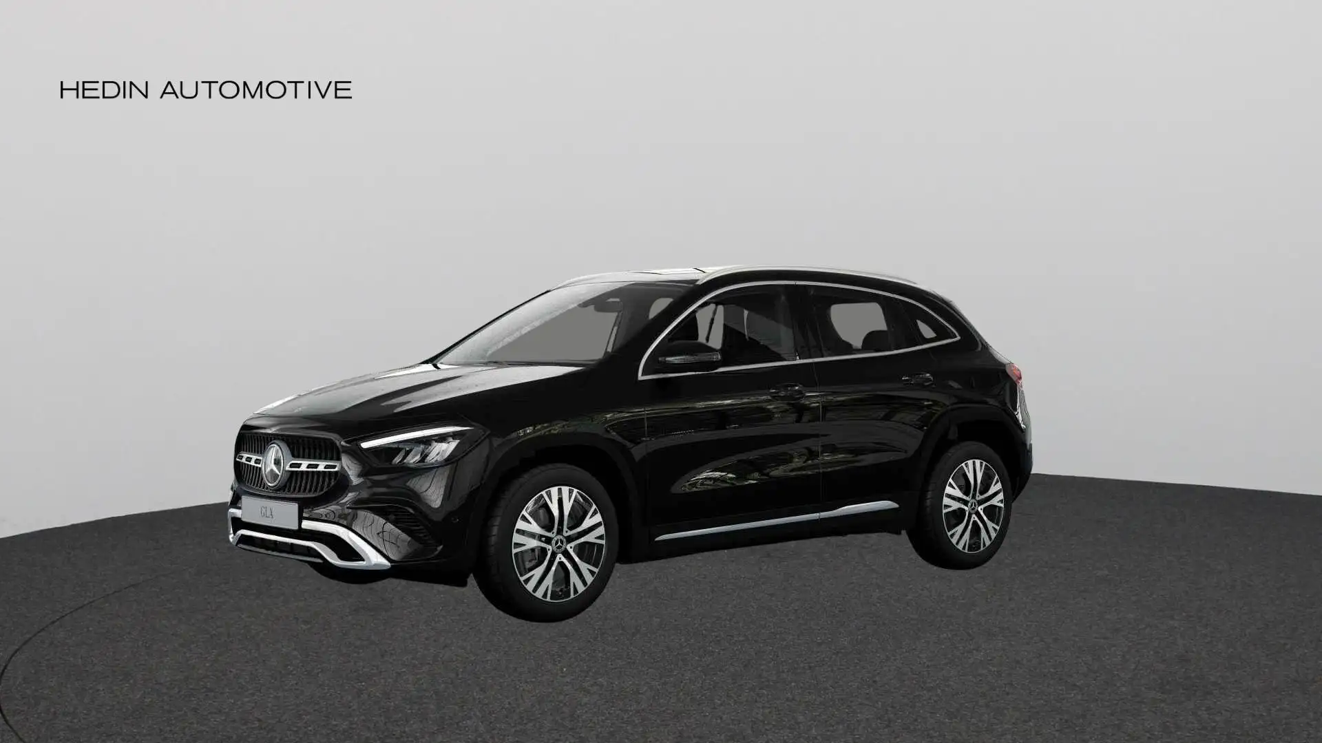 Mercedes-Benz GLA 200 Luxury Line | Verwarmde Zetels | Widescreen | Schwarz - 1