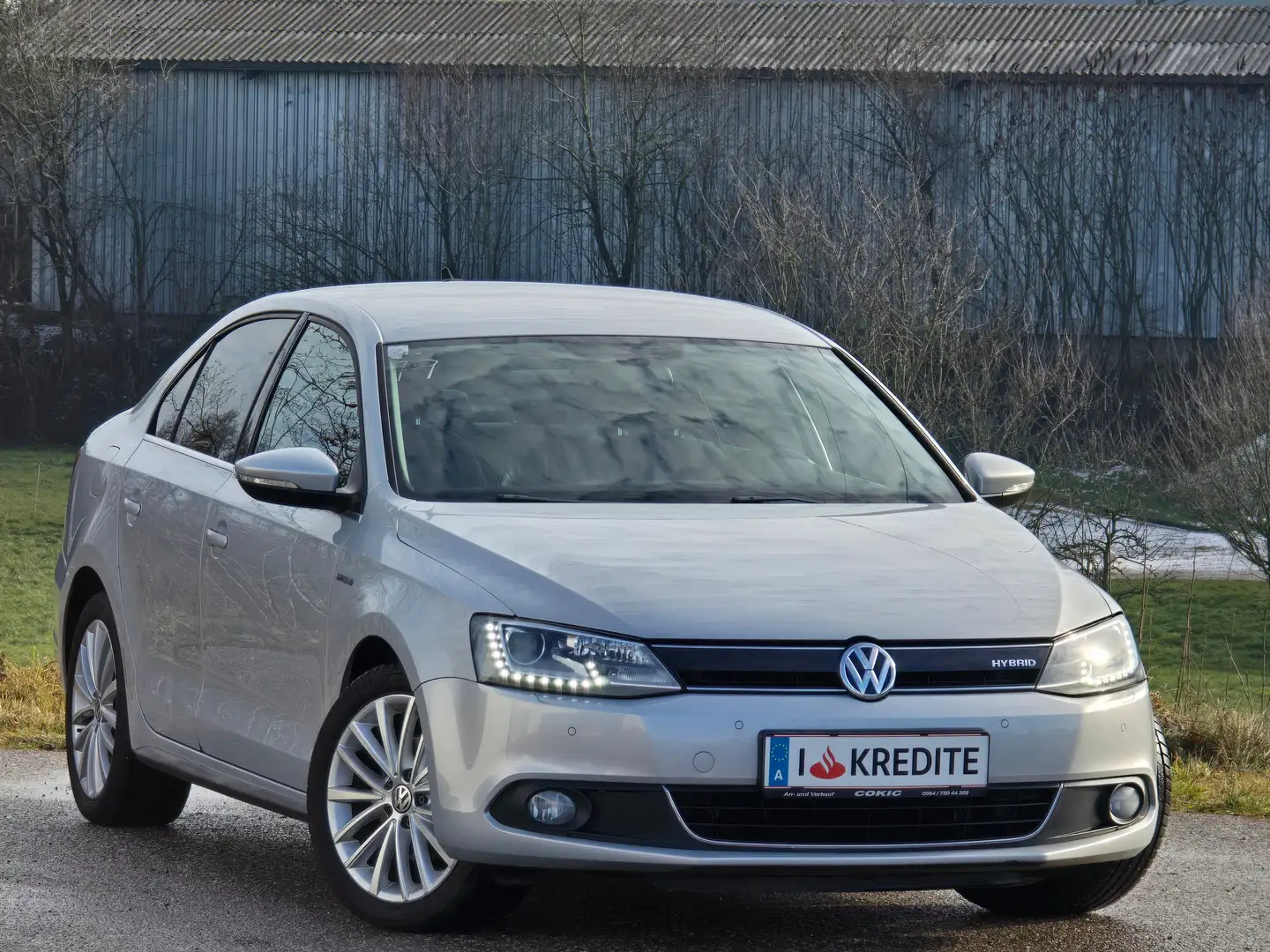 Volkswagen Jetta Highline Hybrid Top*Kredit*Automatik*Leder*Tempoma Szary - 2