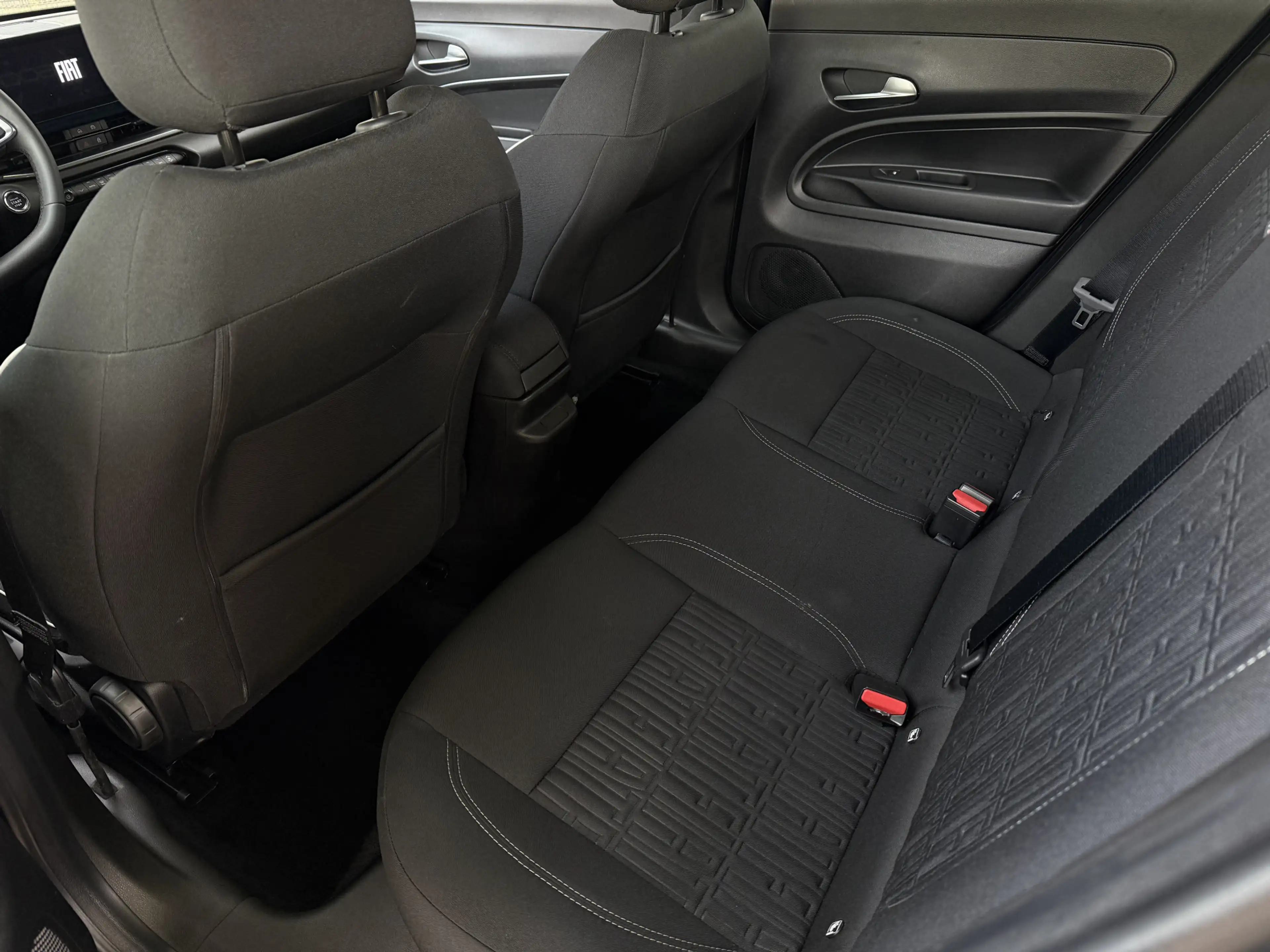 Fiat 600 1.2 Hybrid Urban | automaat | applecarplay/android — photo 14