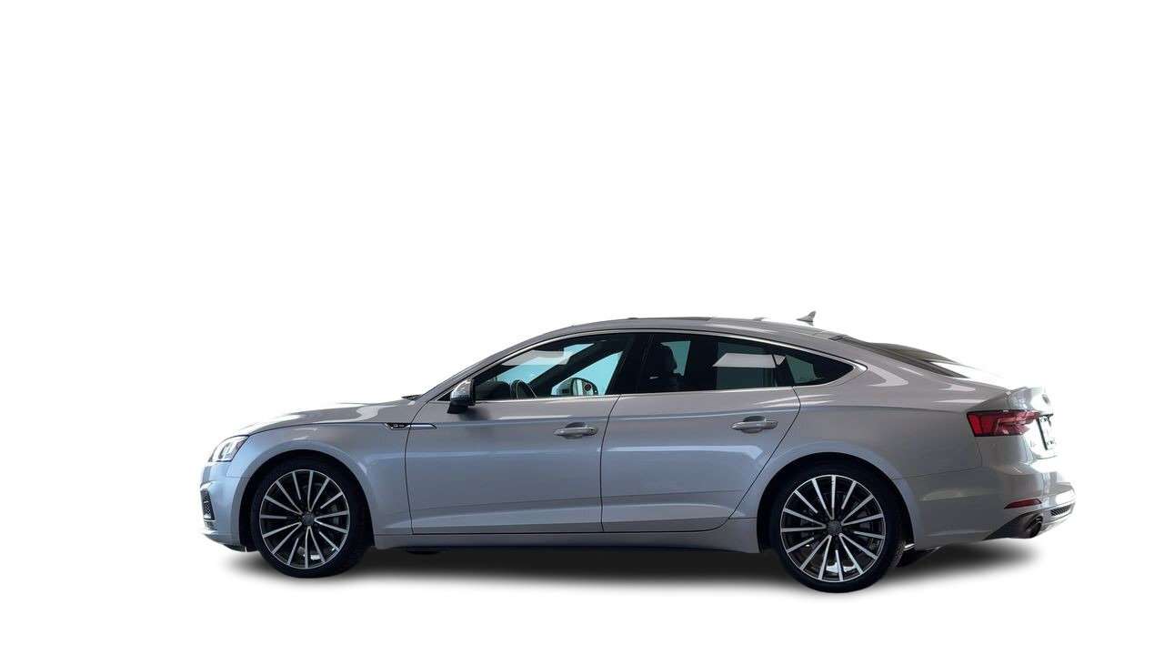 2018 Audi A5 2.0T Progressiv quattro Low Kilometer, Local Trade thumb 9