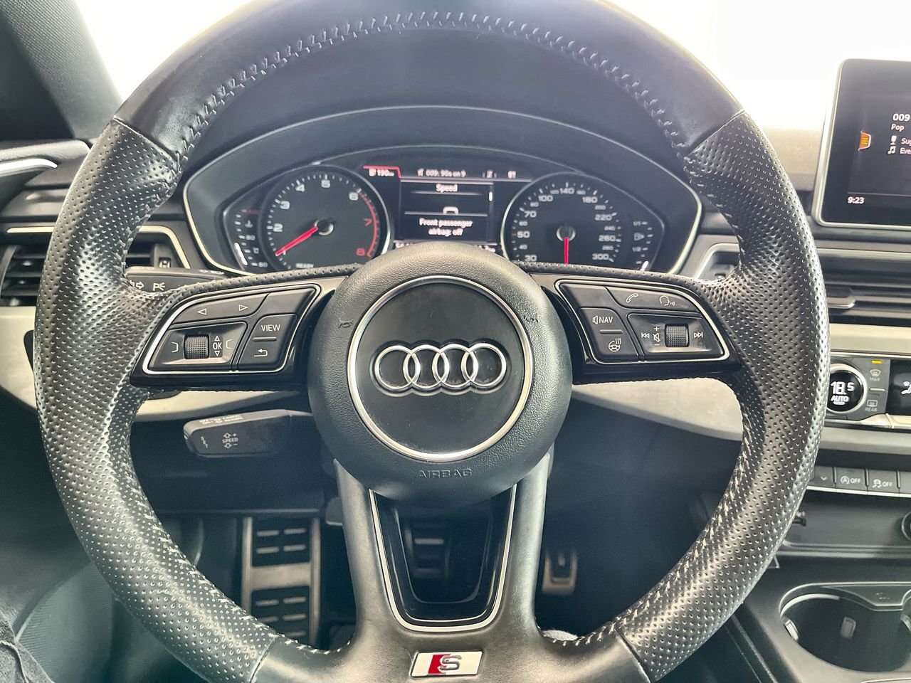 2018 Audi A5 2.0T Progressiv quattro Low Kilometer, Local Trade thumb 22