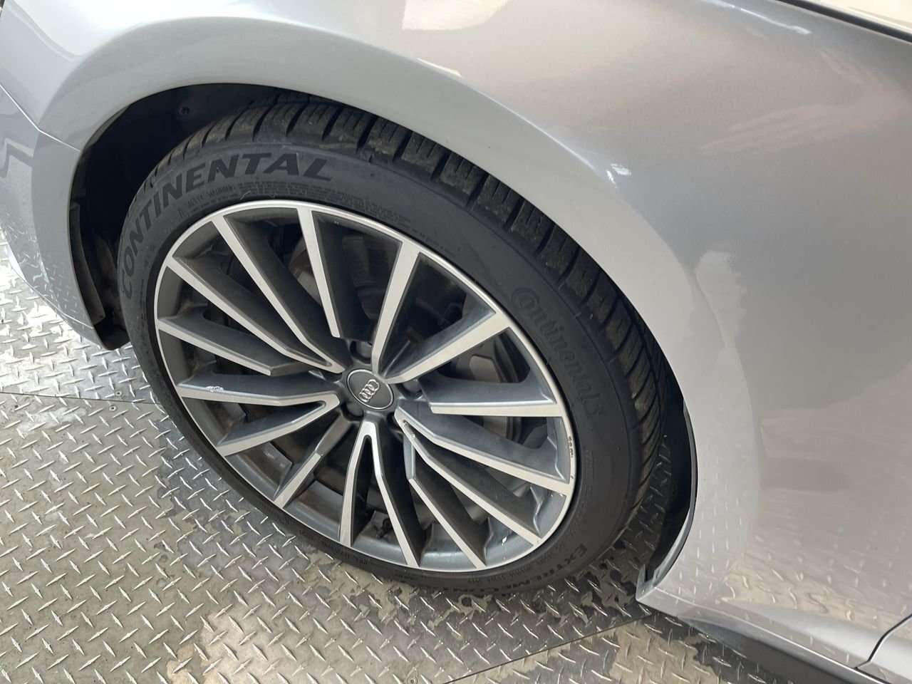 2018 Audi A5 2.0T Progressiv quattro Low Kilometer, Local Trade thumb 18