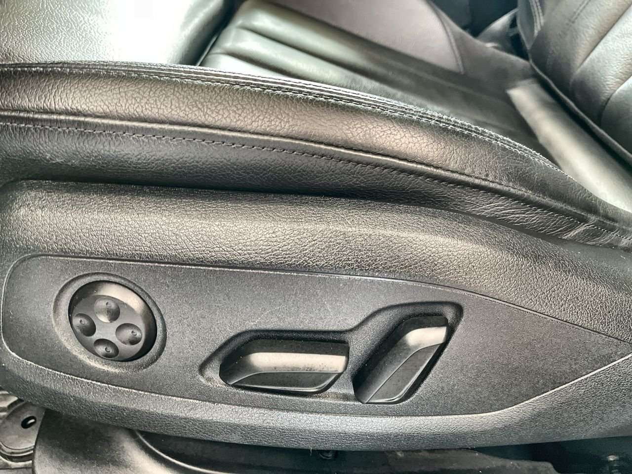 2018 Audi A5 2.0T Progressiv quattro Low Kilometer, Local Trade thumb 20