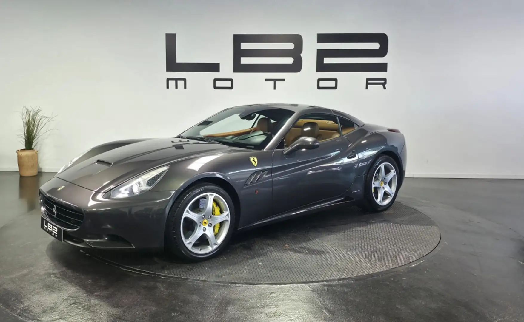 Ferrari California Gris - 1