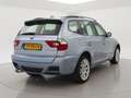 BMW X3 2.5i AUT. M-SPORT + SPORTSTOELEN LEDER / PANORAMA Blauw - thumbnail 2