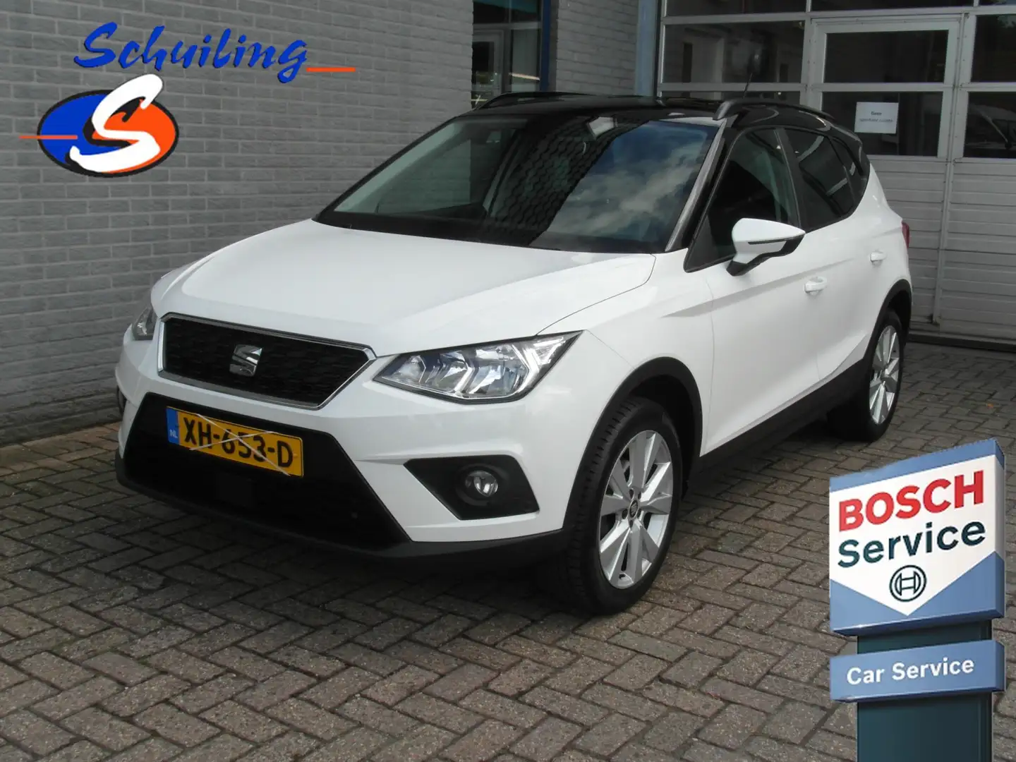 SEAT Arona 1.0 TSI Style Business Intense Inclusief afleverin Wit - 1