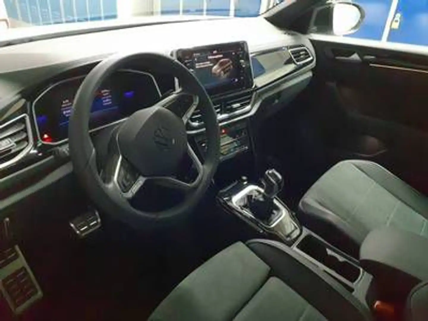 Volkswagen T-Roc 1.5 TSI DSG R-Line Weiß - 2