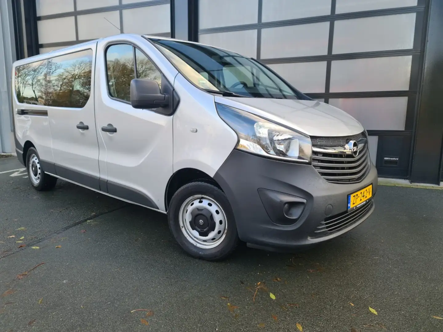 Opel Vivaro Combi 1.6 CDTI L2H1 BiT.Ec | 9 pers | Airco | per Gris - 2