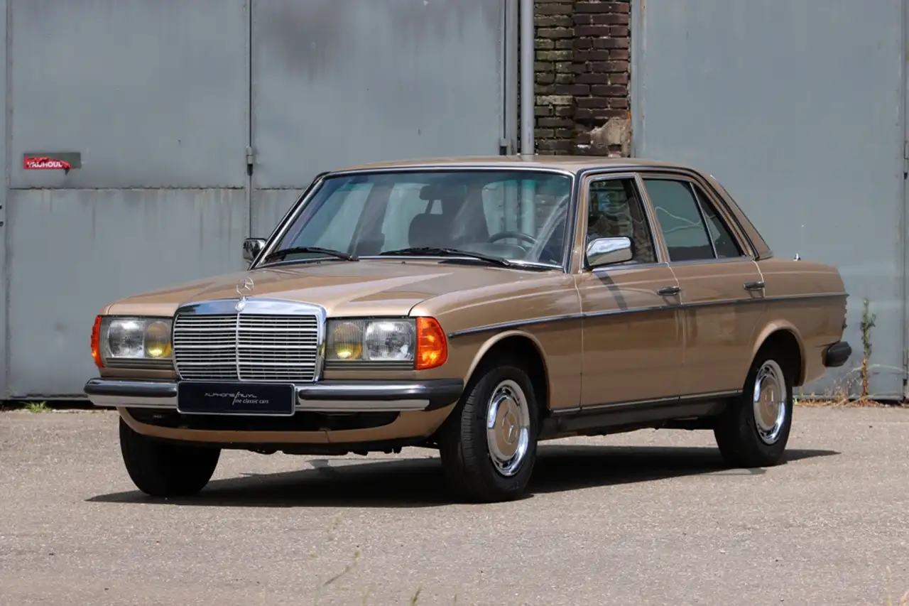 Mercedes-Benz 280 200-280 (W123) 230 E Automatic / Airco / 366 Pictu, foto 1
