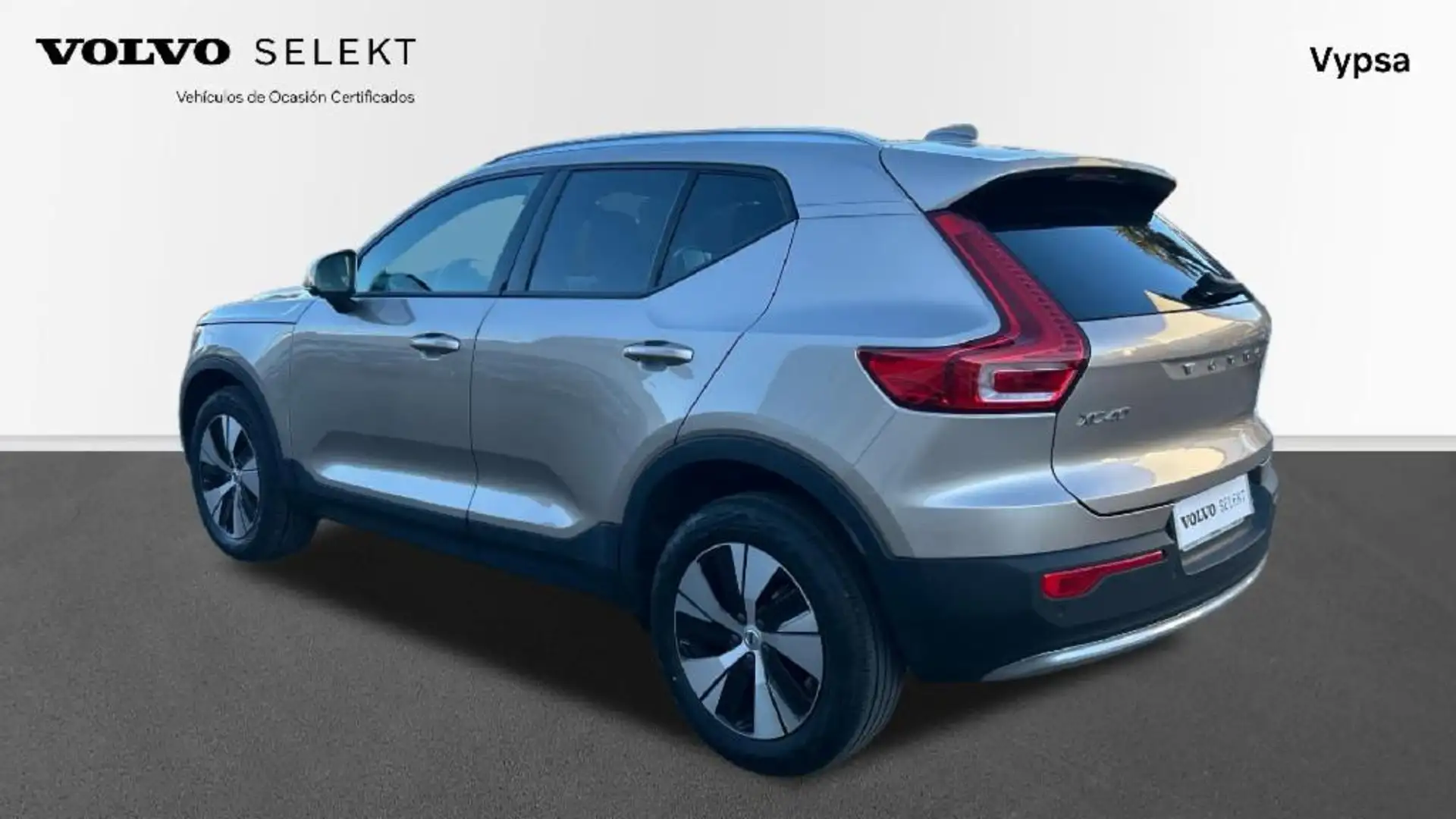 Volvo XC40 T2 Core - 2