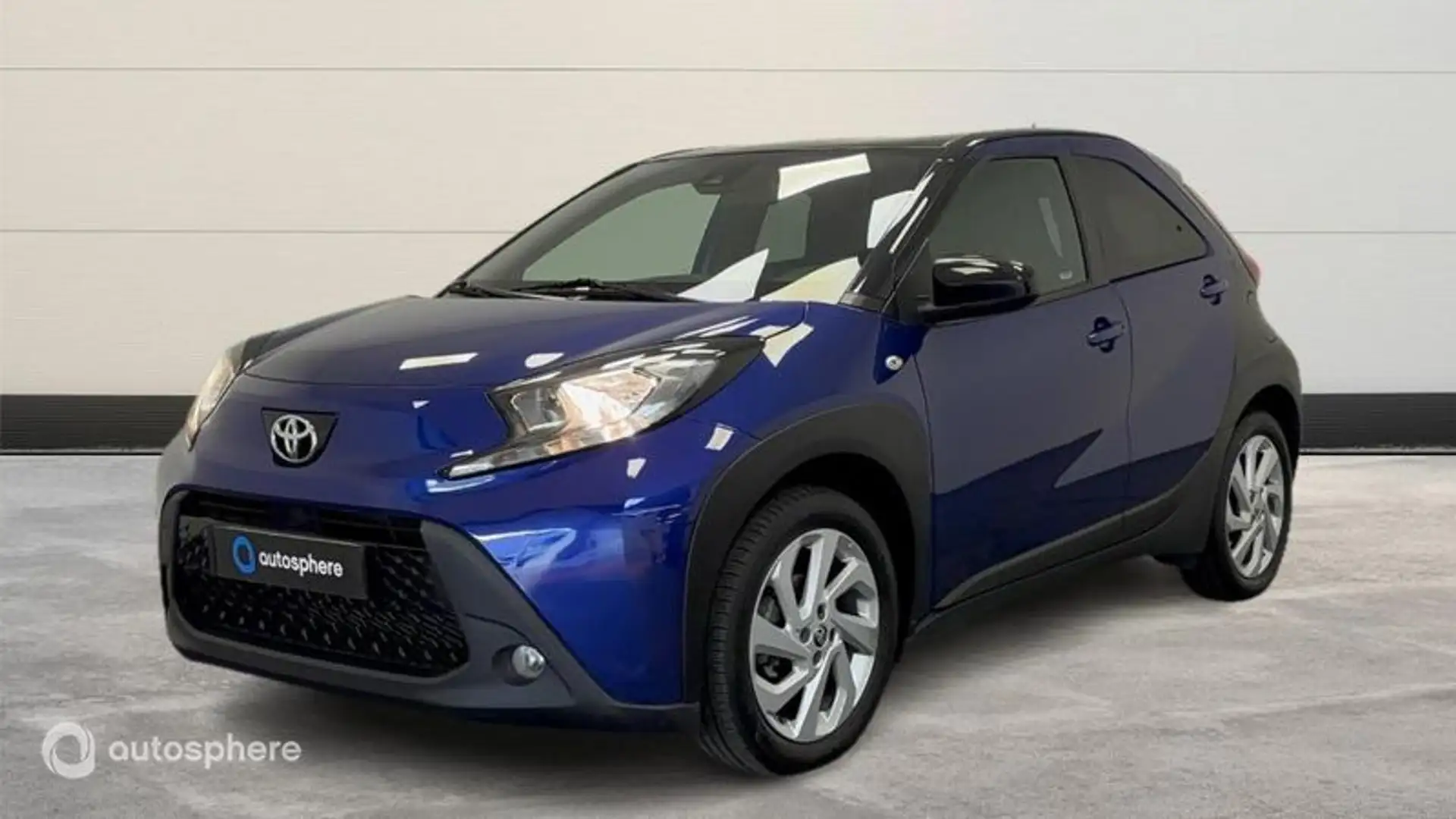 Toyota Aygo X 1.0 VVT-i 72ch Design S-CVT - 1