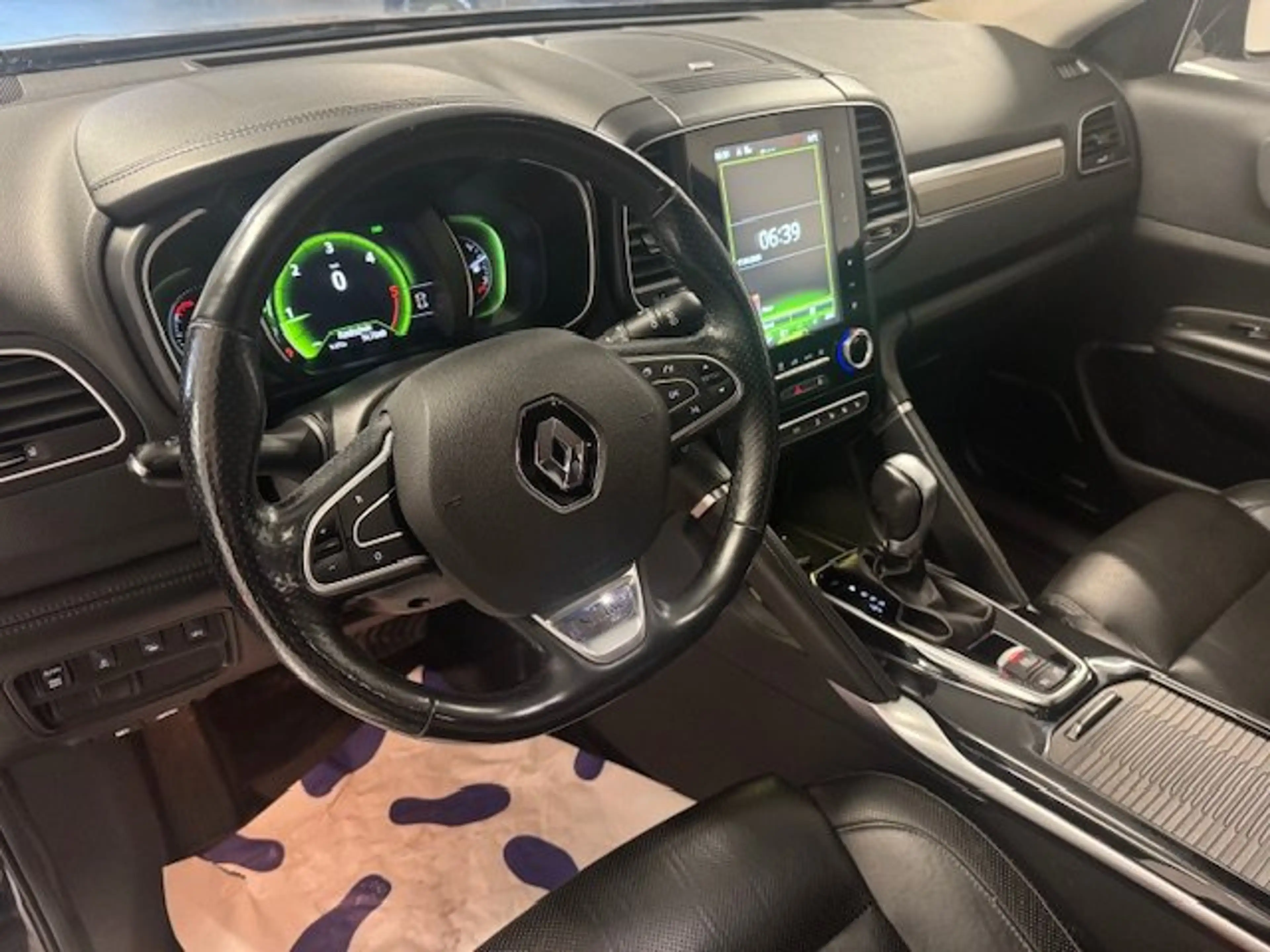 Renault Koleos Initiale Paris 4x4; RFK, 8fach — photo 13